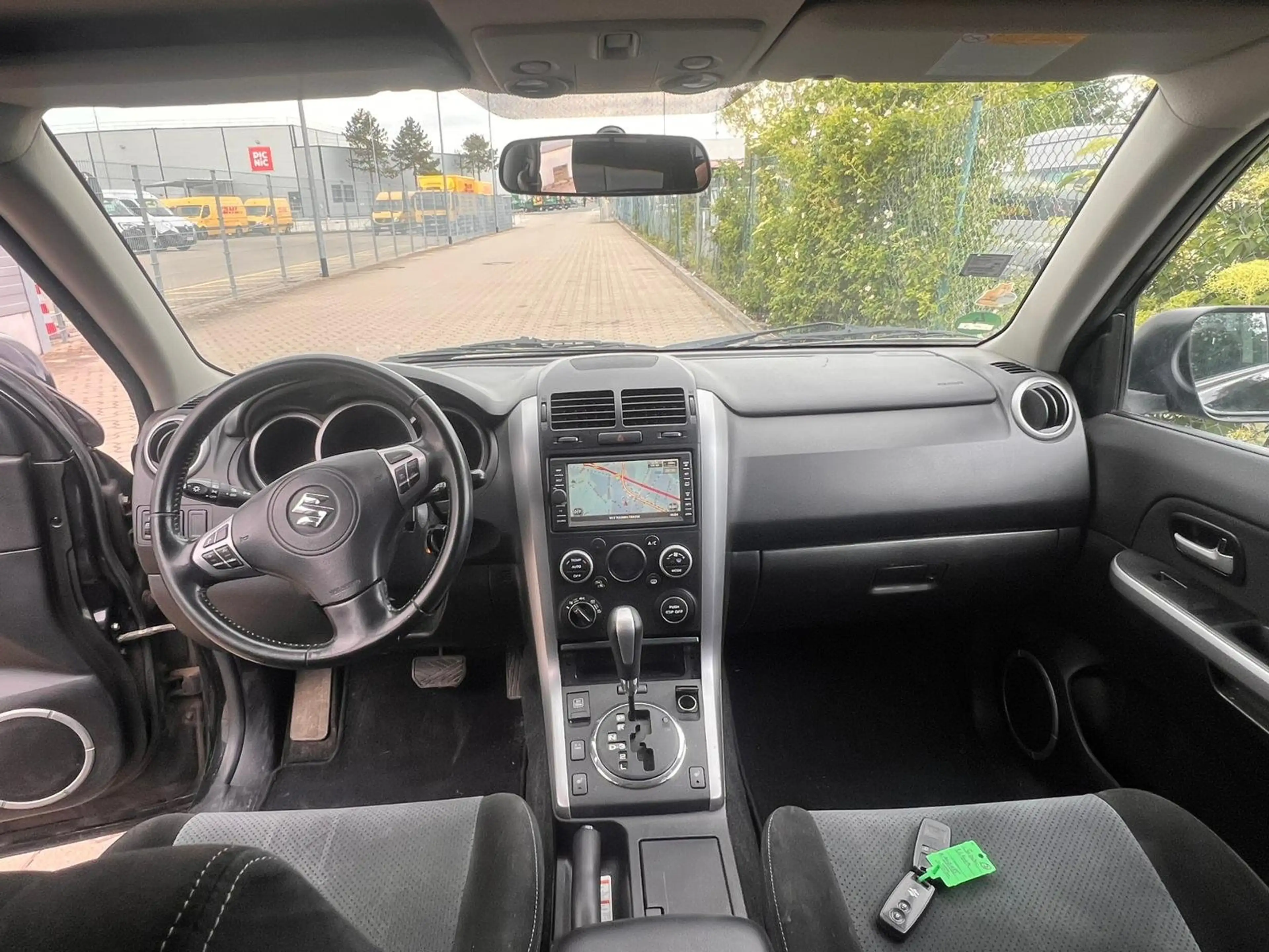 Suzuki Grand Vitara 2.4 VVT Club Automatik Allrad — photo 14