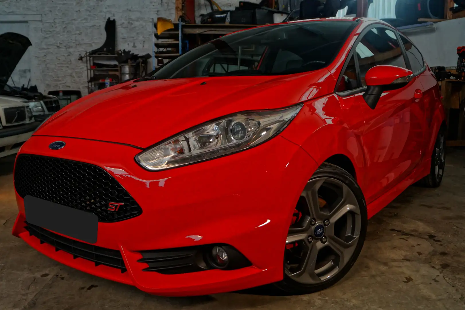 Ford Fiesta 1.6 EcoBoost ST1 Rouge - 1