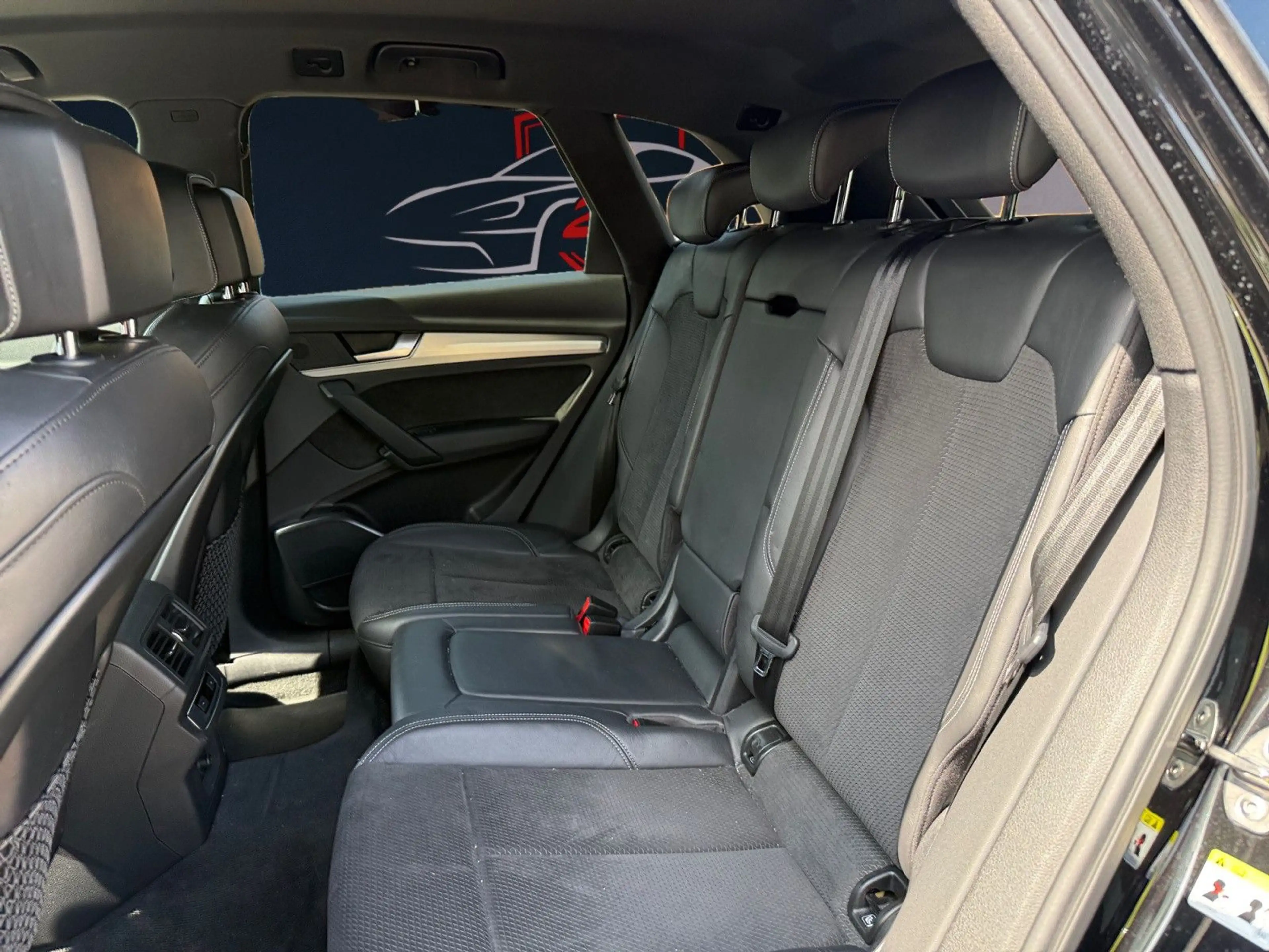 Audi SQ5 3.0 TDI quattro — photo 12