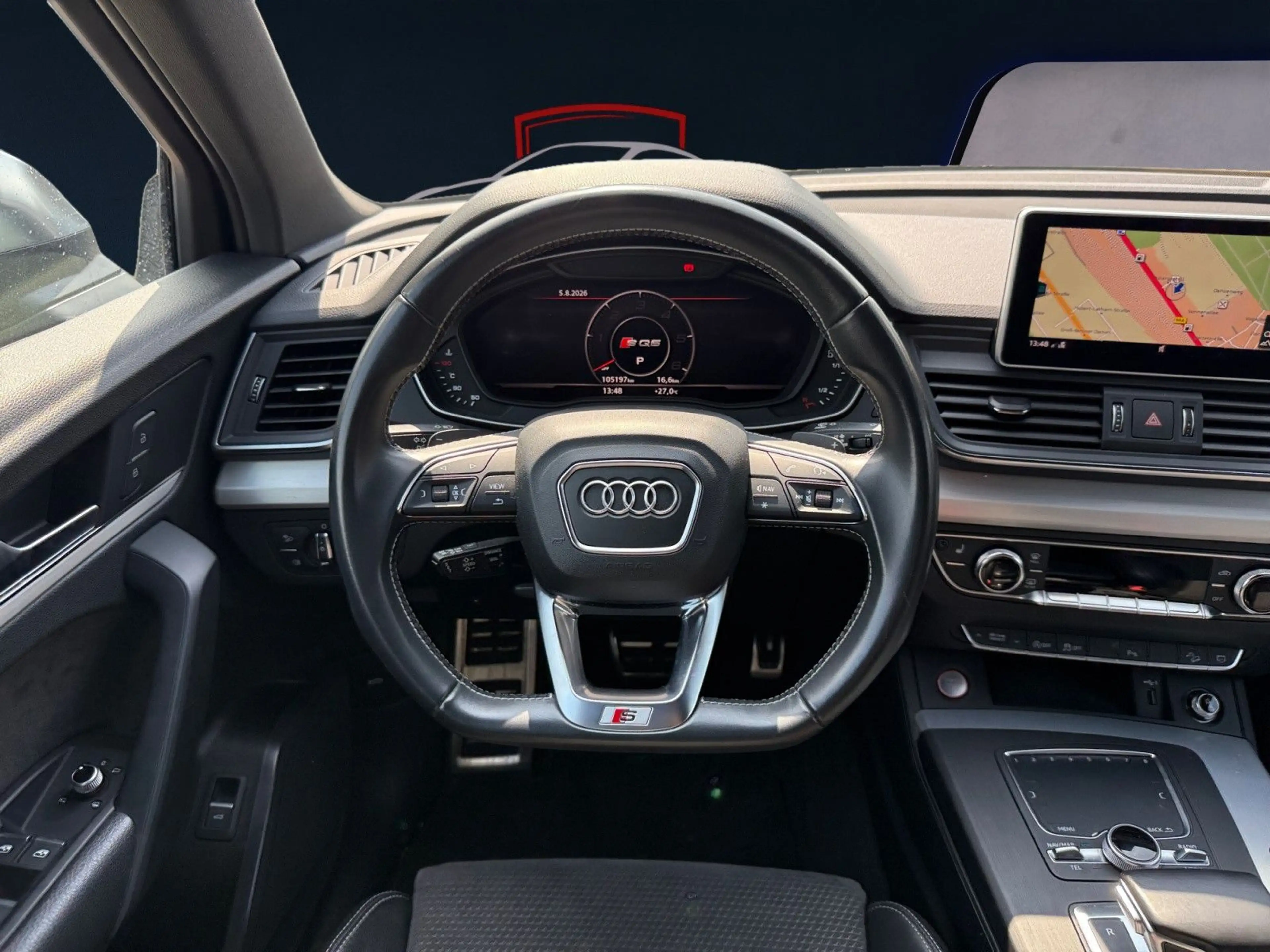 Audi SQ5 3.0 TDI quattro — photo 15