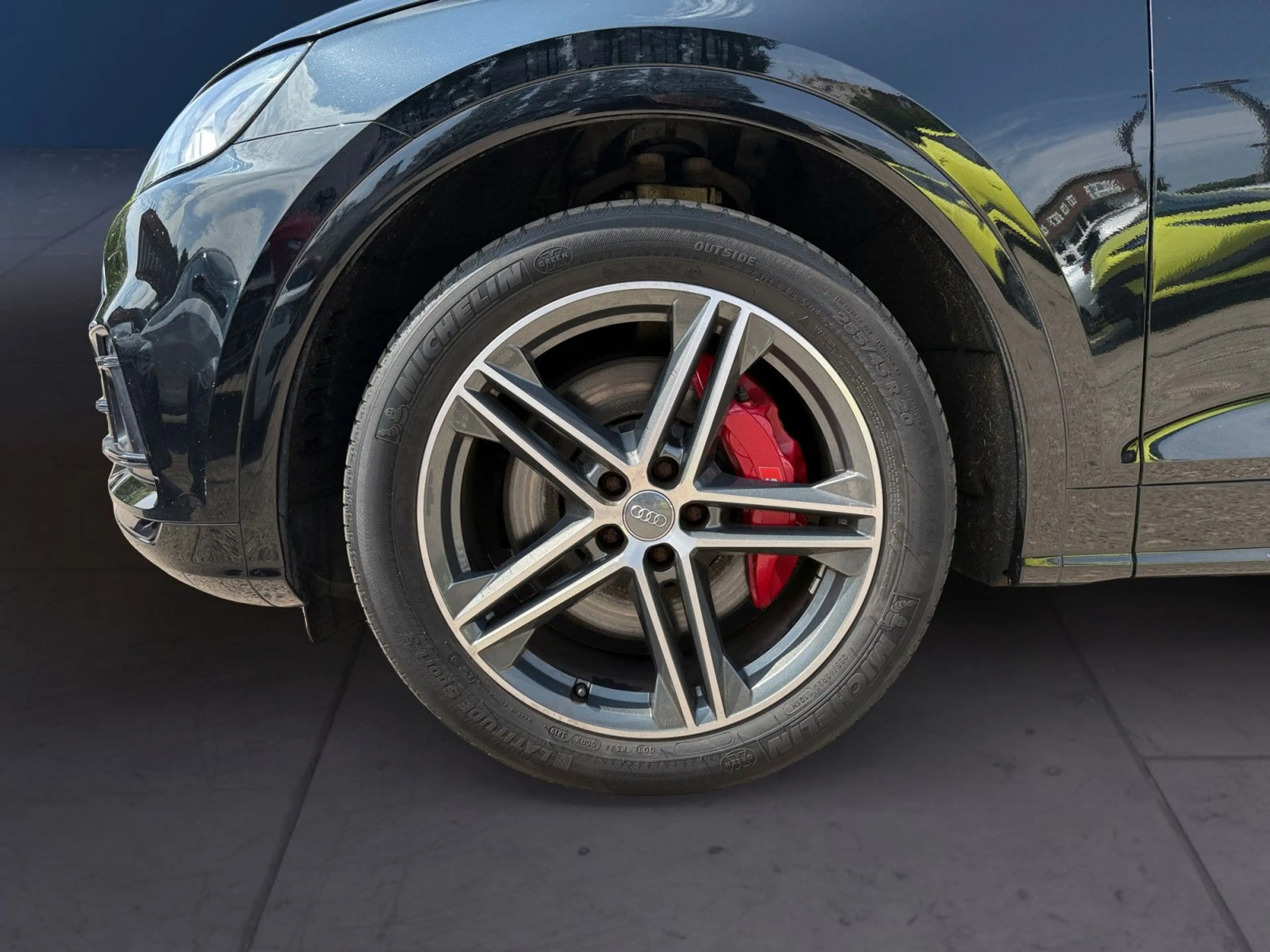 Audi SQ5 3.0 TDI quattro — photo 9