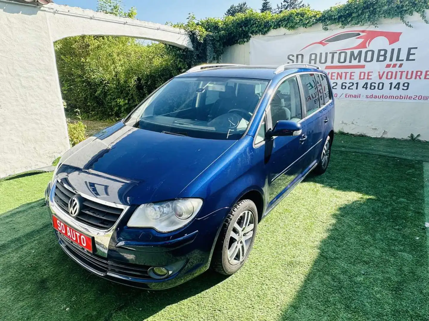 Volkswagen Touran 2.0 TDI BLUEMOTION Bleu - 2