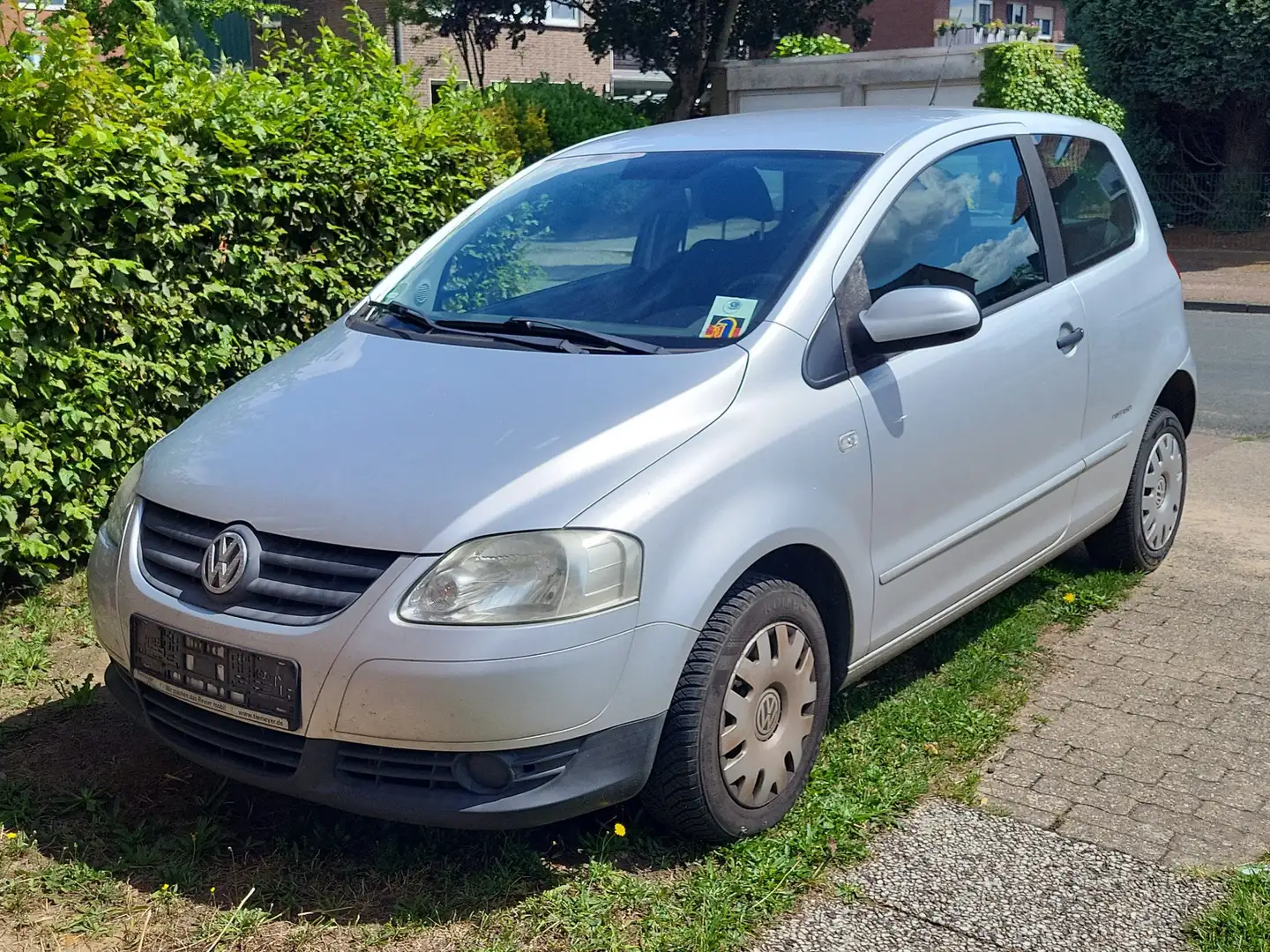 Volkswagen Fox Fox 1.2 Refresh Gris - 1