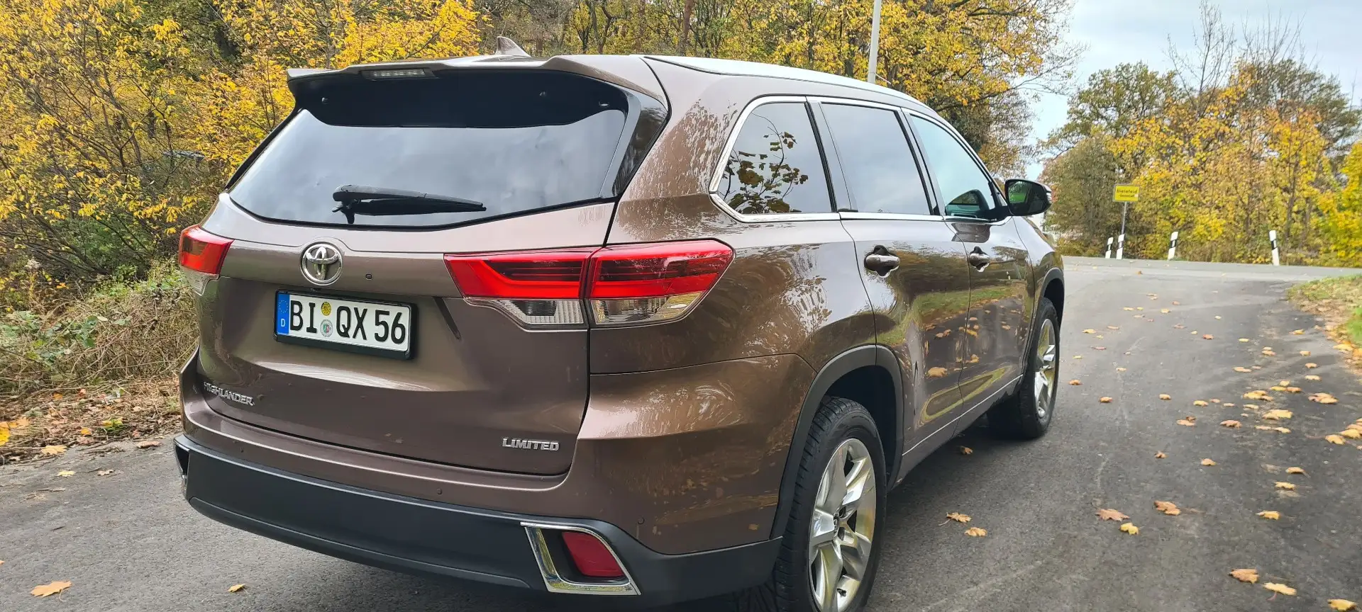 Toyota Highlander LIMITED 3,5 Benzin, 7Sitzer. Maro - 2