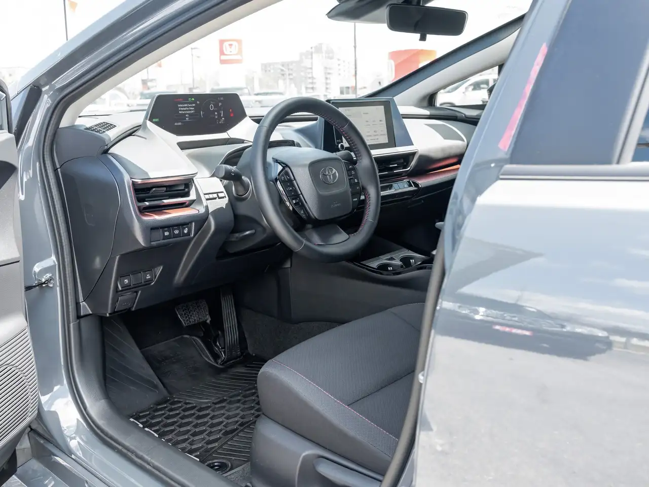 Toyota Prius снимка Toyota Prius
