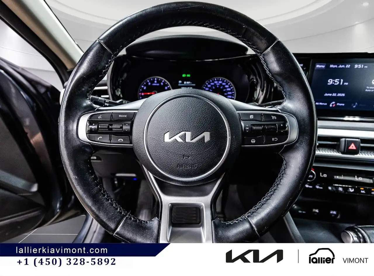 Kia K5 photo Kia K5