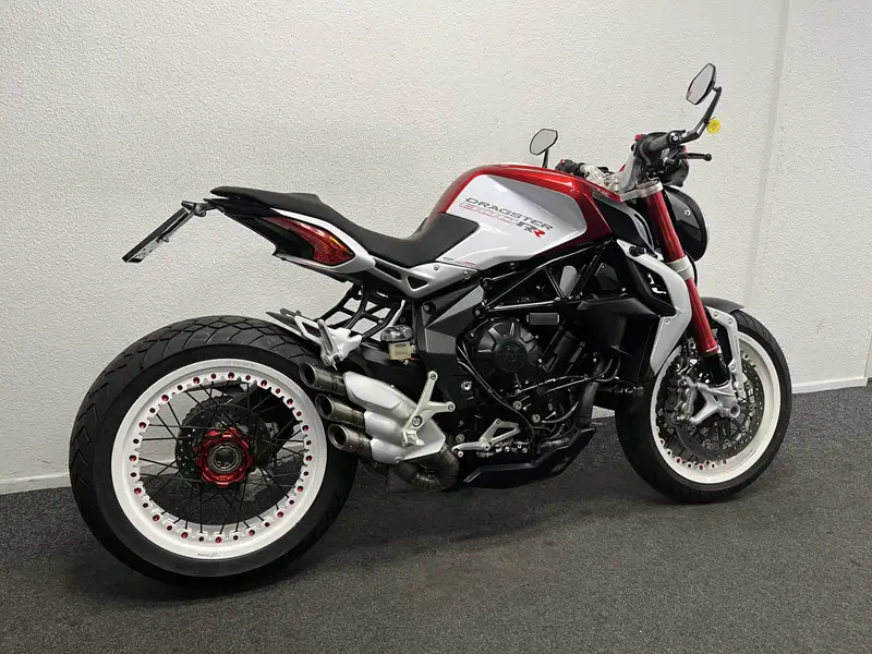 MV Agusta Dragster - foto 2