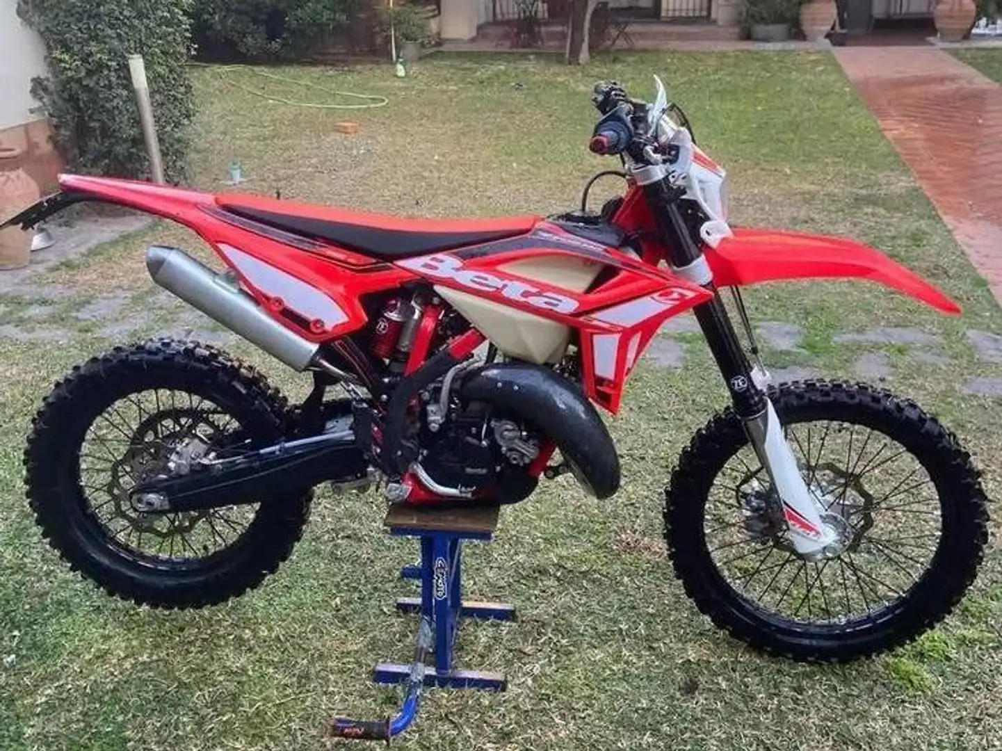 Beta R 125 Czerwony - 2