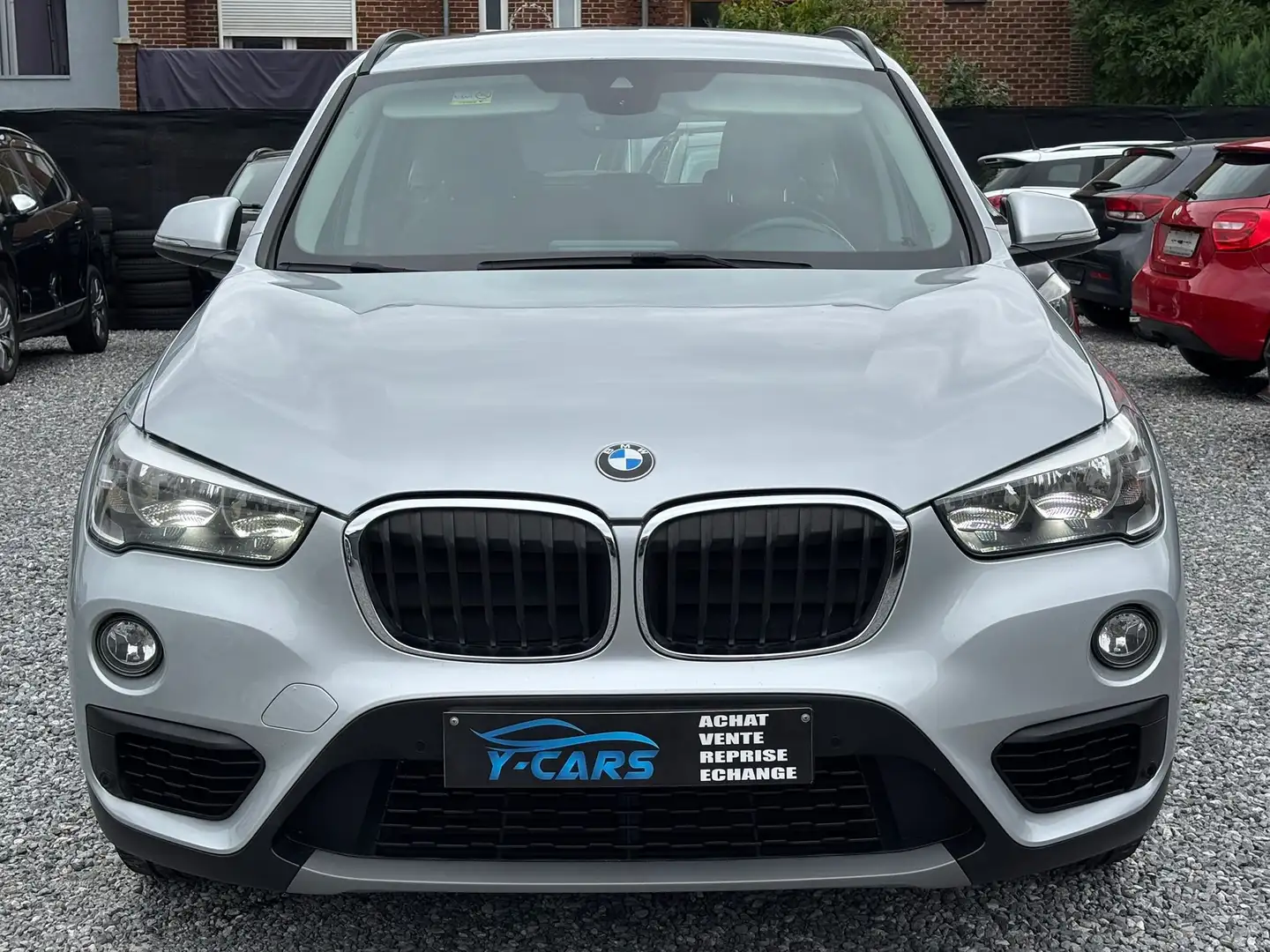 BMW X1 1.5D //S DRIVE 16D//SPORT//FACE LIFT GARANTIE Grijs - 2