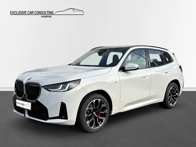 BMW X3 view 3