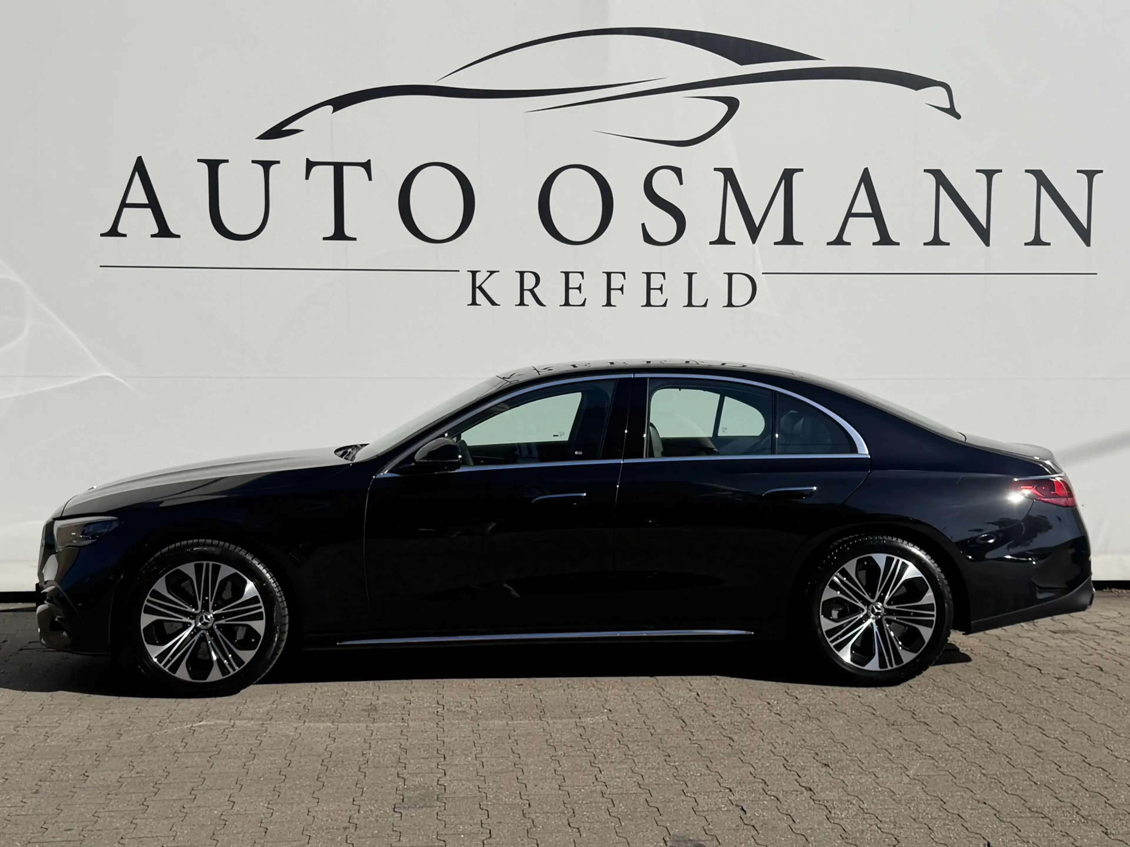 Mercedes-Benz E 450 d 4M AMG Line Premium Plus | UPE:119.697€ — photo 2