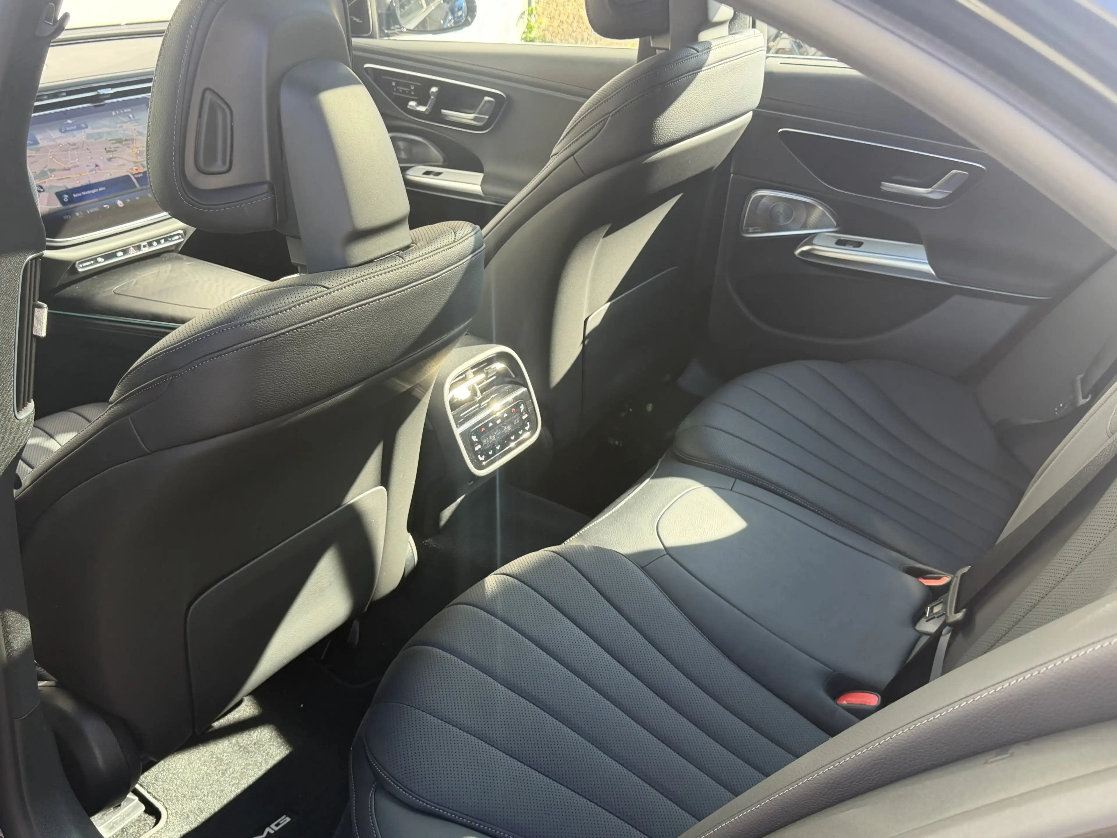 Mercedes-Benz E 450 d 4M AMG Line Premium Plus | UPE:119.697€ — photo 10