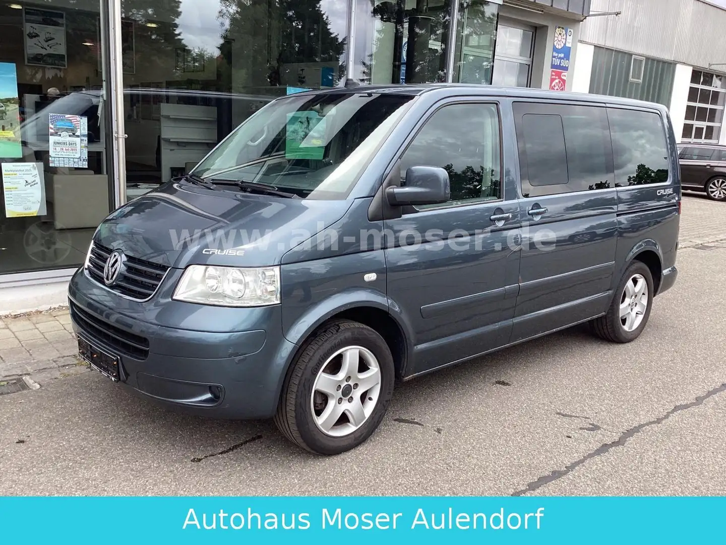 Volkswagen T5 Multivan 2.5 TDI Comfortline/SHZ/Standhzg/AHK Gris - 1