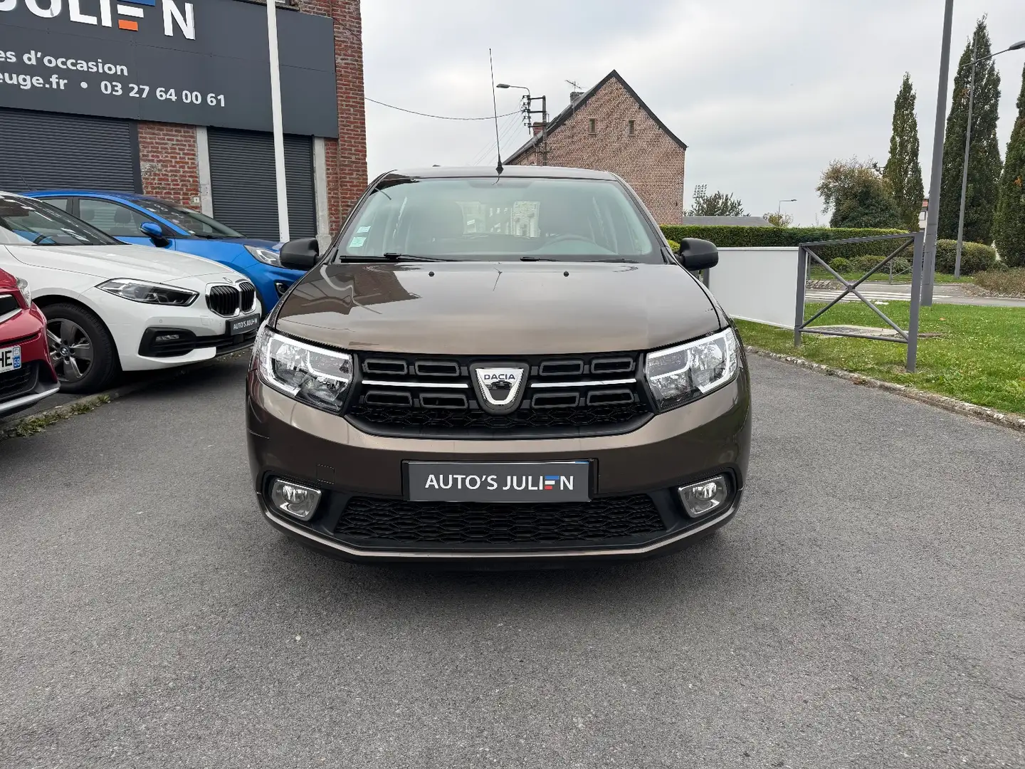 Dacia Sandero Ambiance Brun - 2