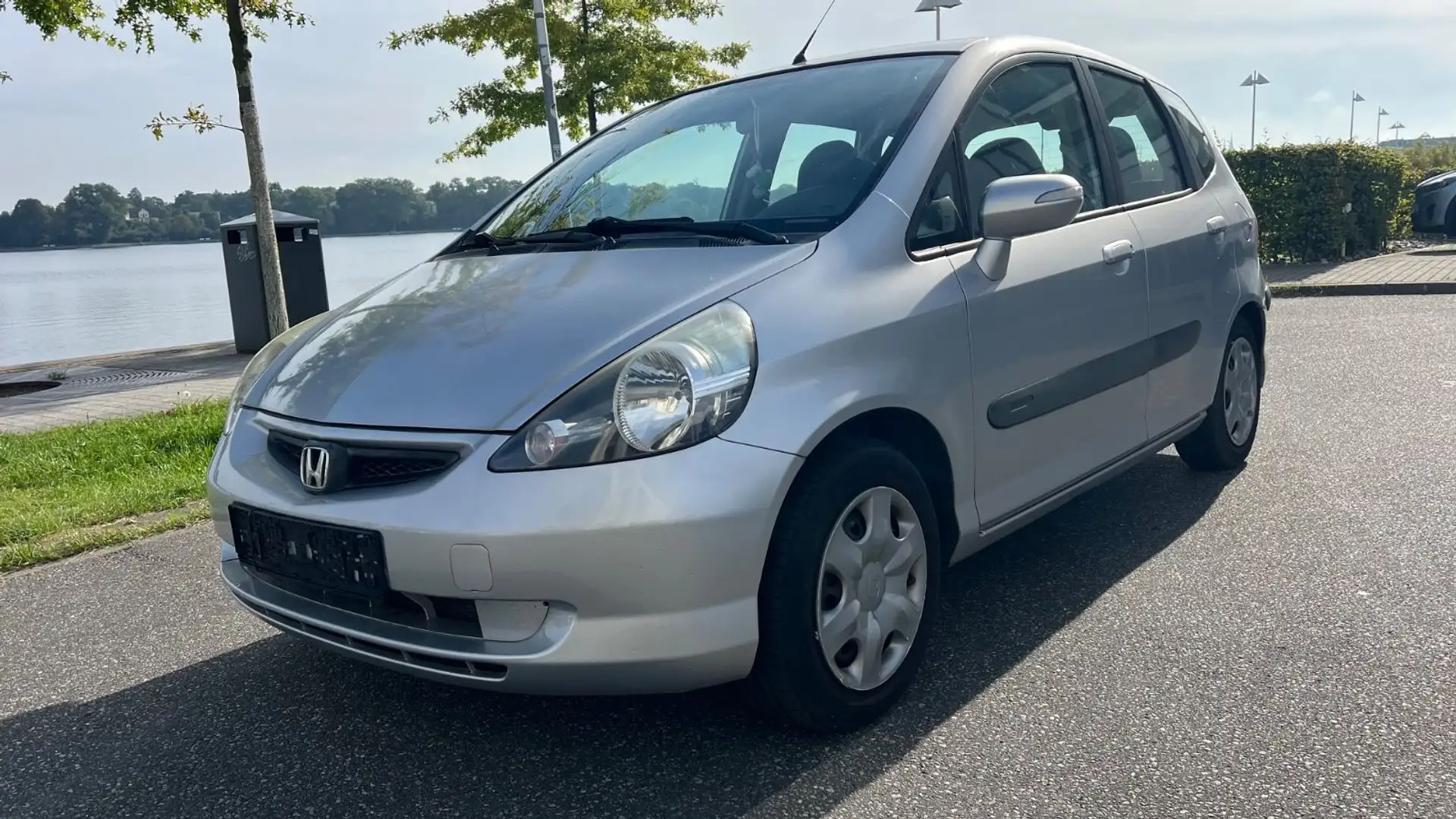 Honda Jazz 1.4 LS 1HAND DEKRA HU NEU KLIMA Silber - 1