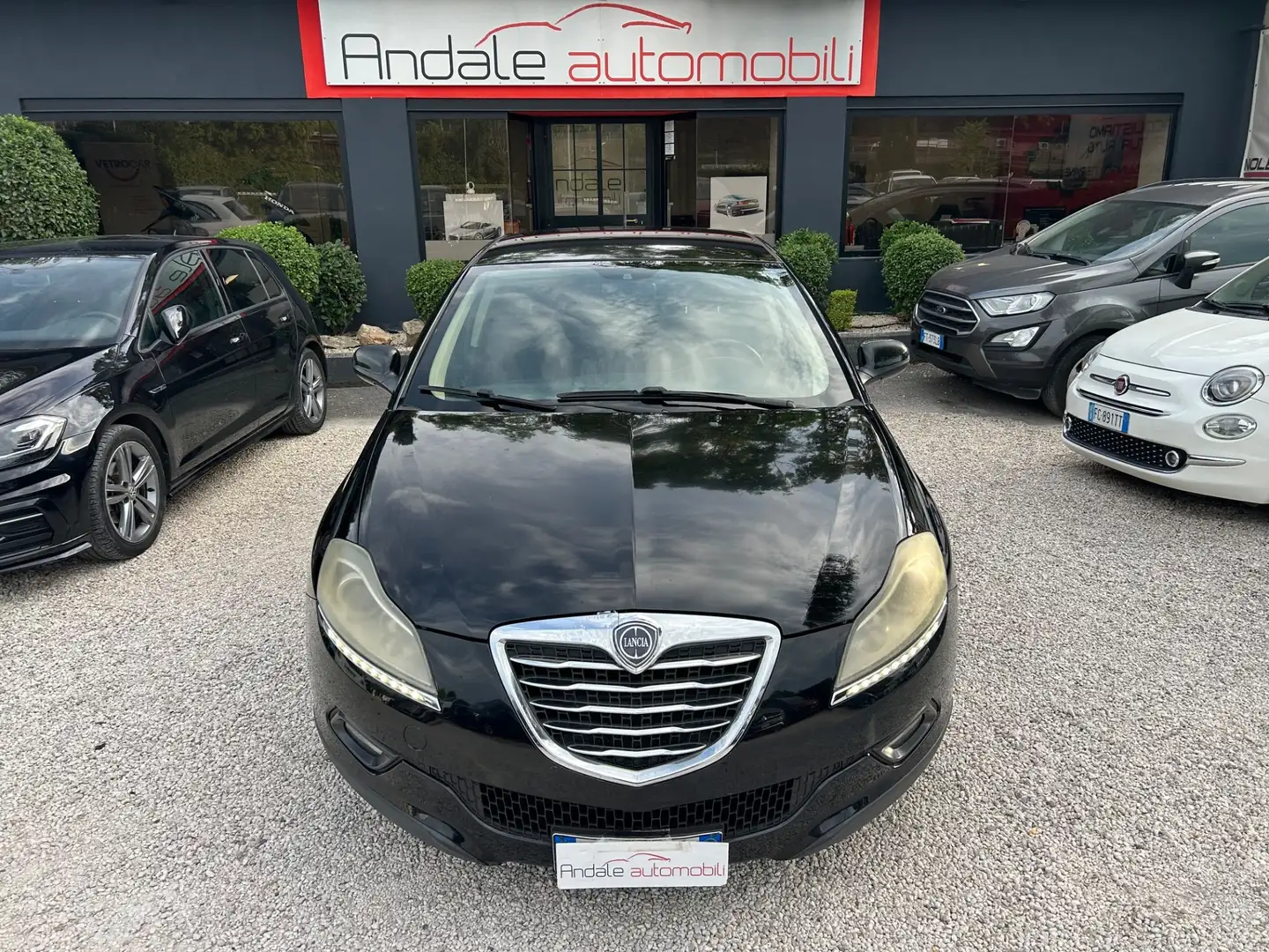 Lancia Delta 1.4 T-Jet Silver GPL Nero - 2