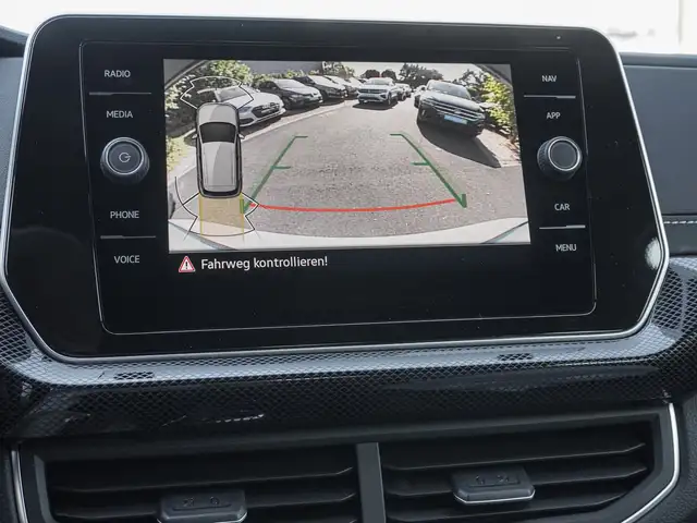 Volkswagen T-Cross view 13