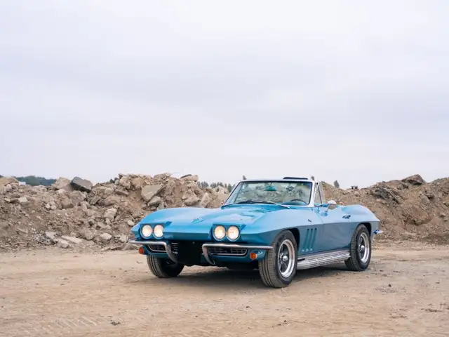 Chevrolet Corvette 1966 – Chevrolet Corvette C2 Sting Ray cabriolet