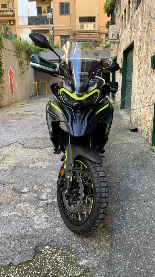 Benelli TRK 702