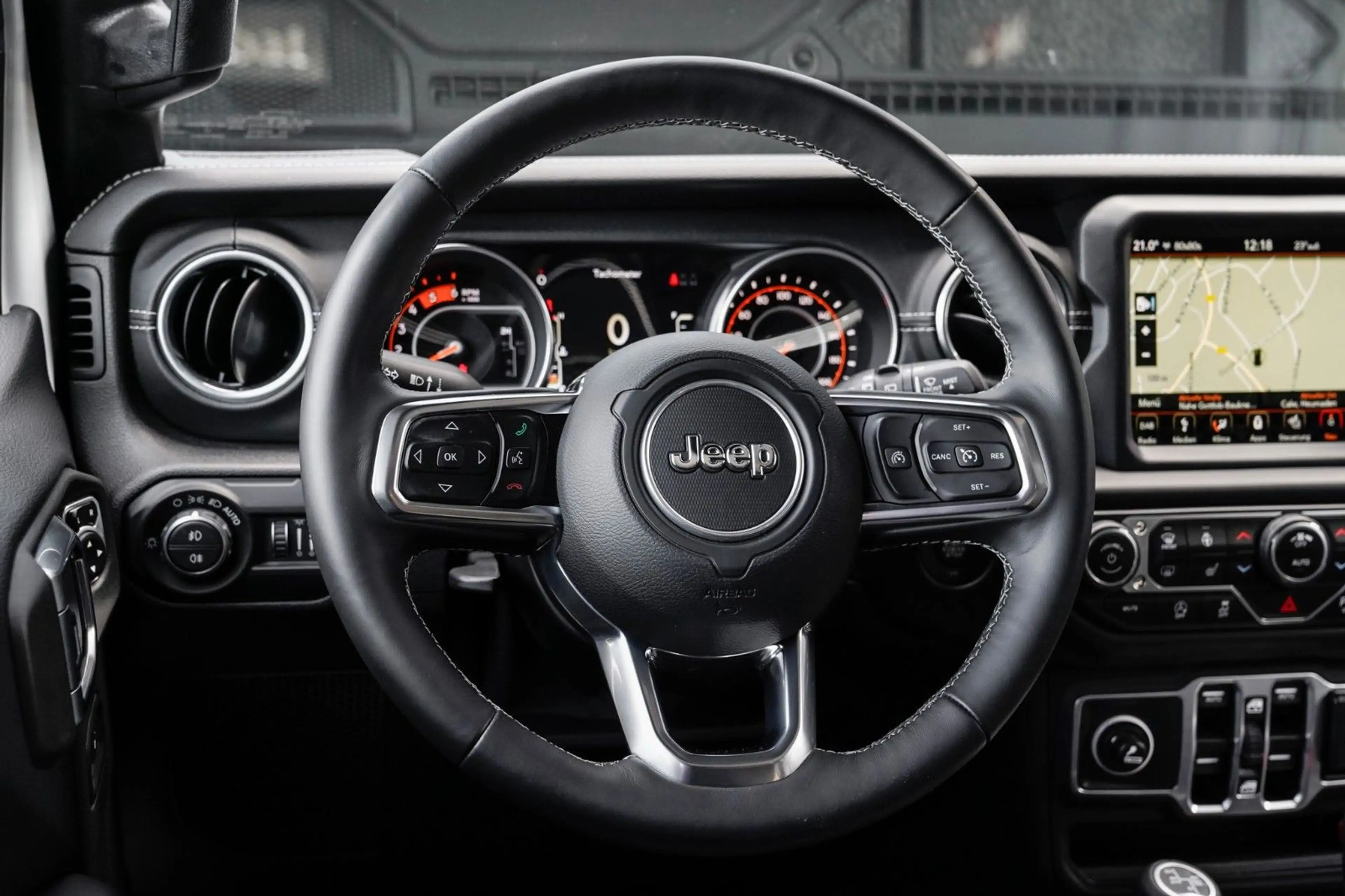 Jeep Wrangler Unlimited Sahara 2.2 CRDi *Alpine*AHK* — photo 11