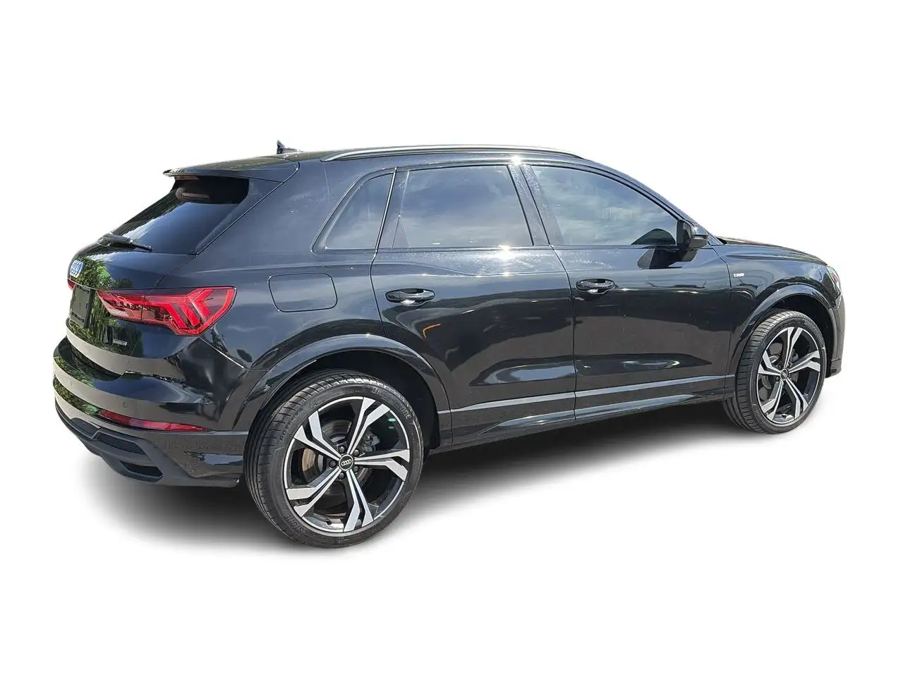 Audi Q3 photo Audi Q3