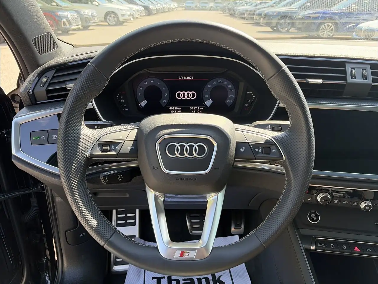 Audi Q3 photo Audi Q3