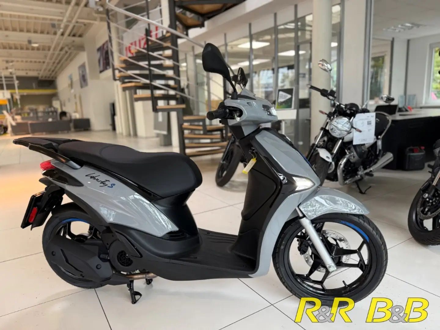 Piaggio Liberty 125 S E5+ AT ALU+ABS+LED+DRL+GARANTIE Grau - 2