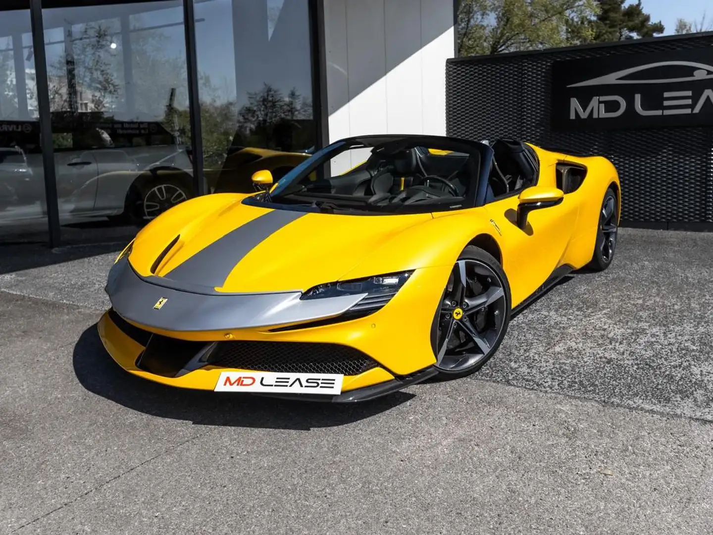 Ferrari SF90 Spider ASSETTO FIORANO Galben - 2