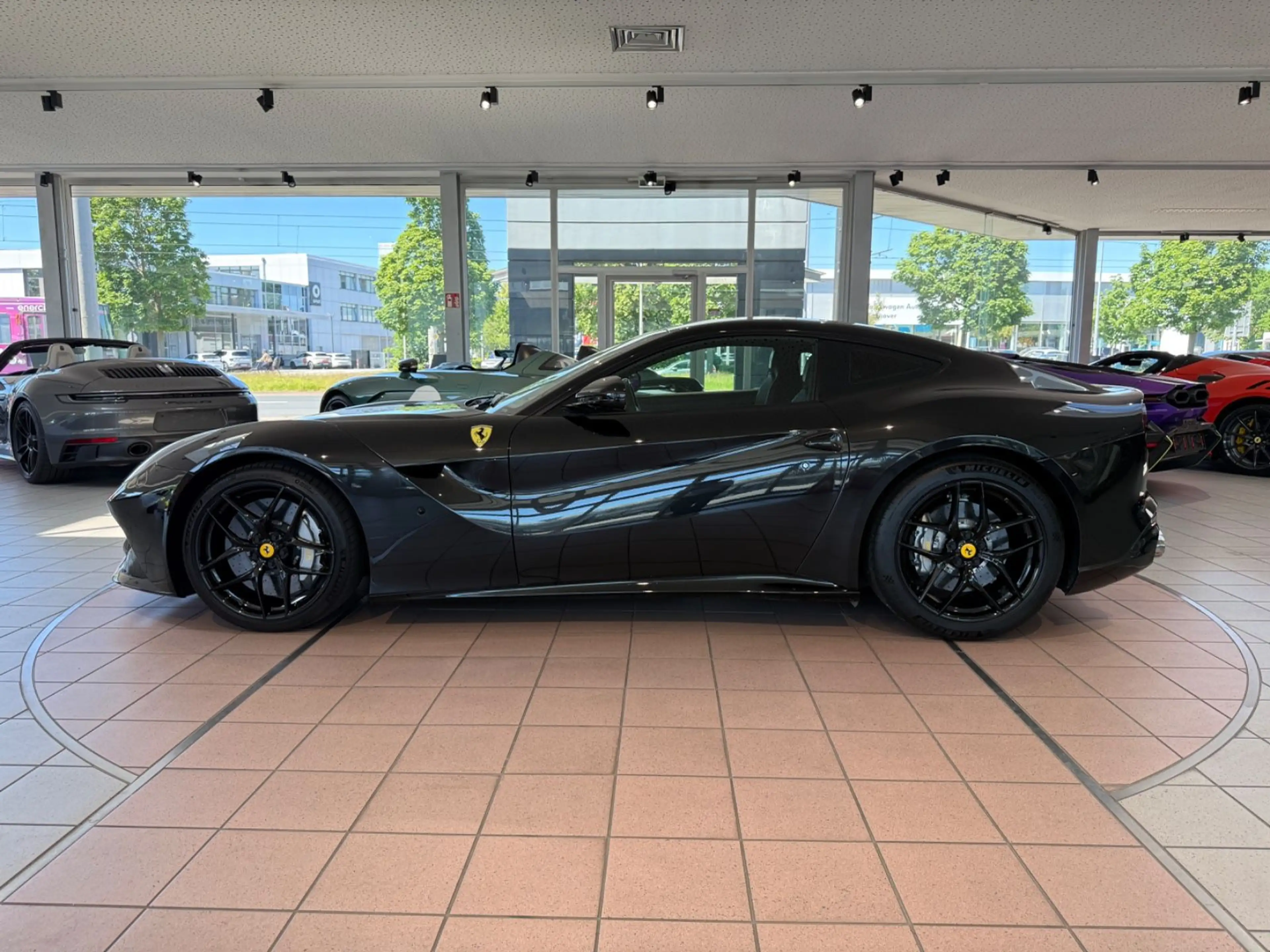 Ferrari F12 Berlinetta — photo 5