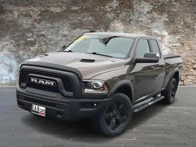 Dodge RAM 1500 5.7l V8 4x4 Quad Cab WARLOCK