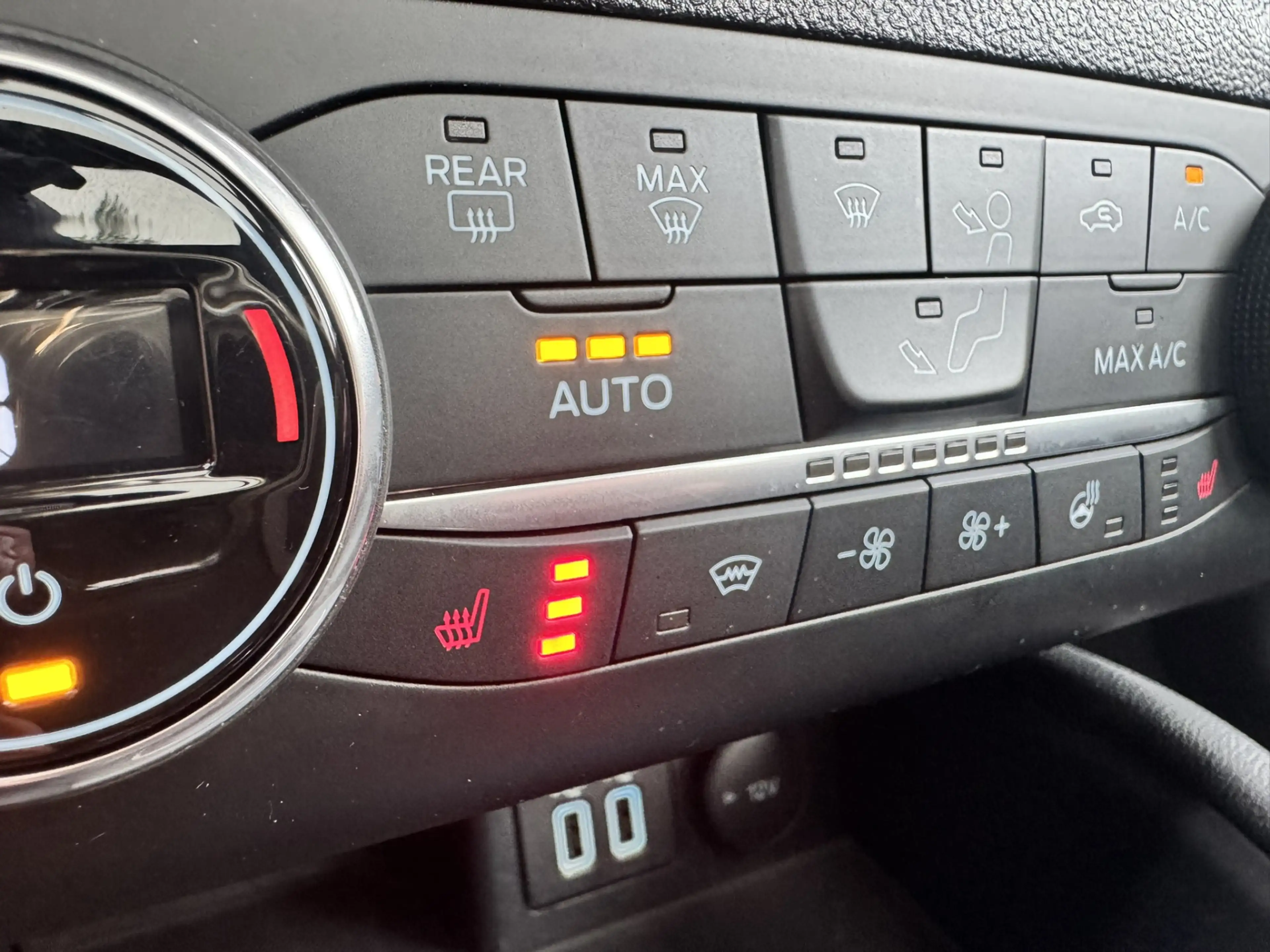 Ford Focus 1.0 EcoBoost Hybrid ST Line X *Panoramadak*B&O*Cam — photo 26