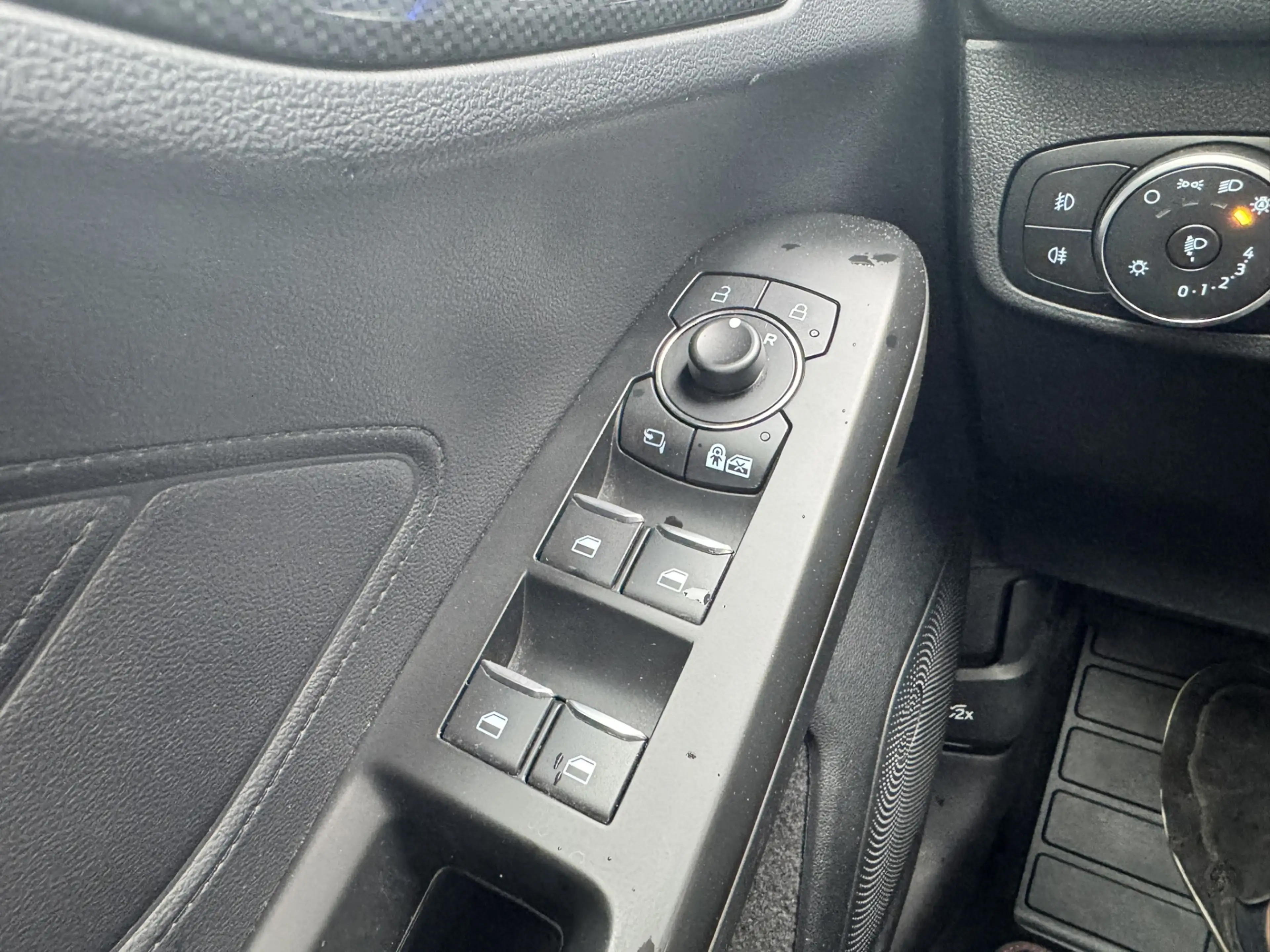Ford Focus 1.0 EcoBoost Hybrid ST Line X *Panoramadak*B&O*Cam — photo 21