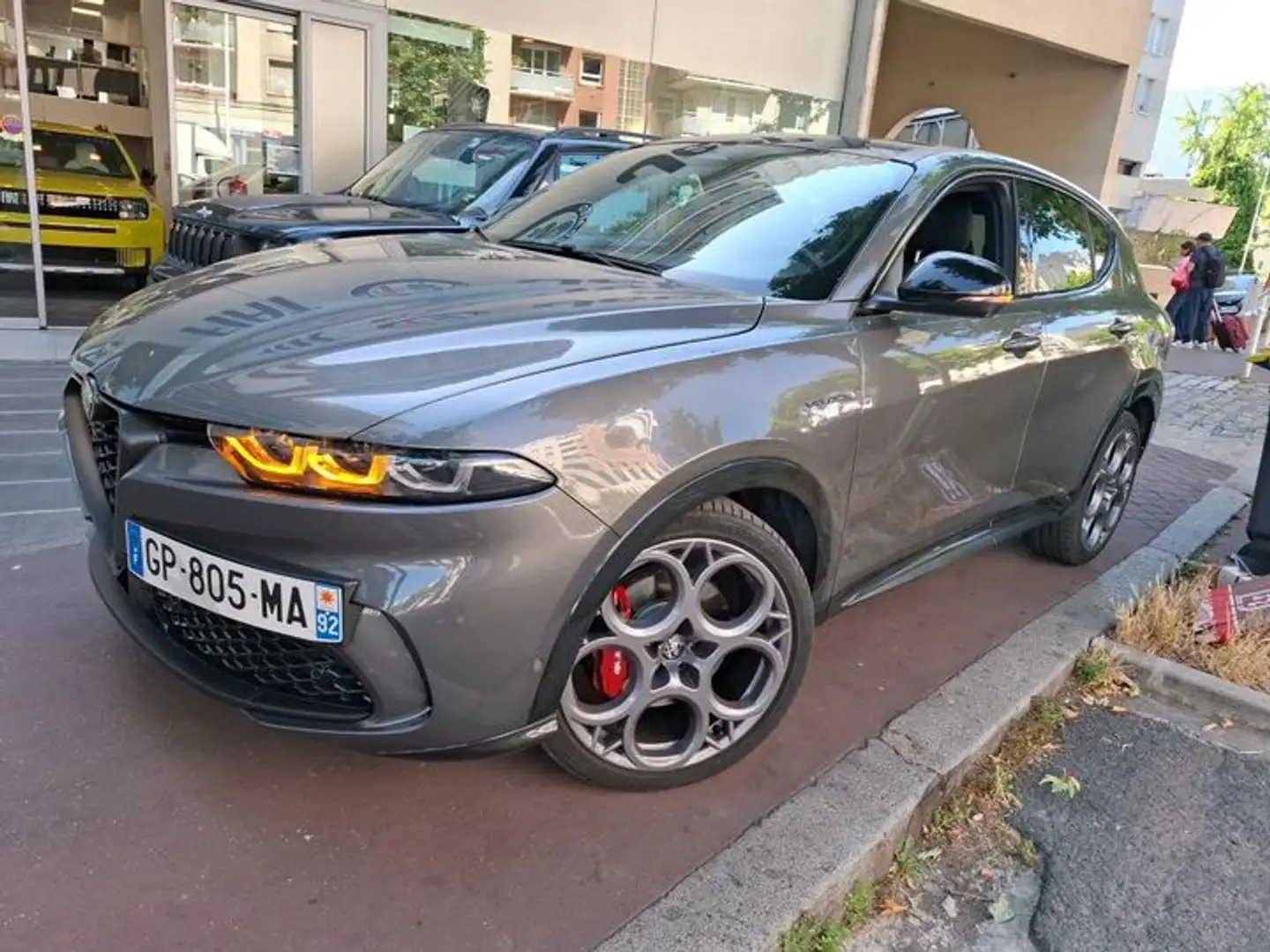 Alfa Romeo Tonale 1.5T Hybrid 160 TCT7 Veloce Gris - 1