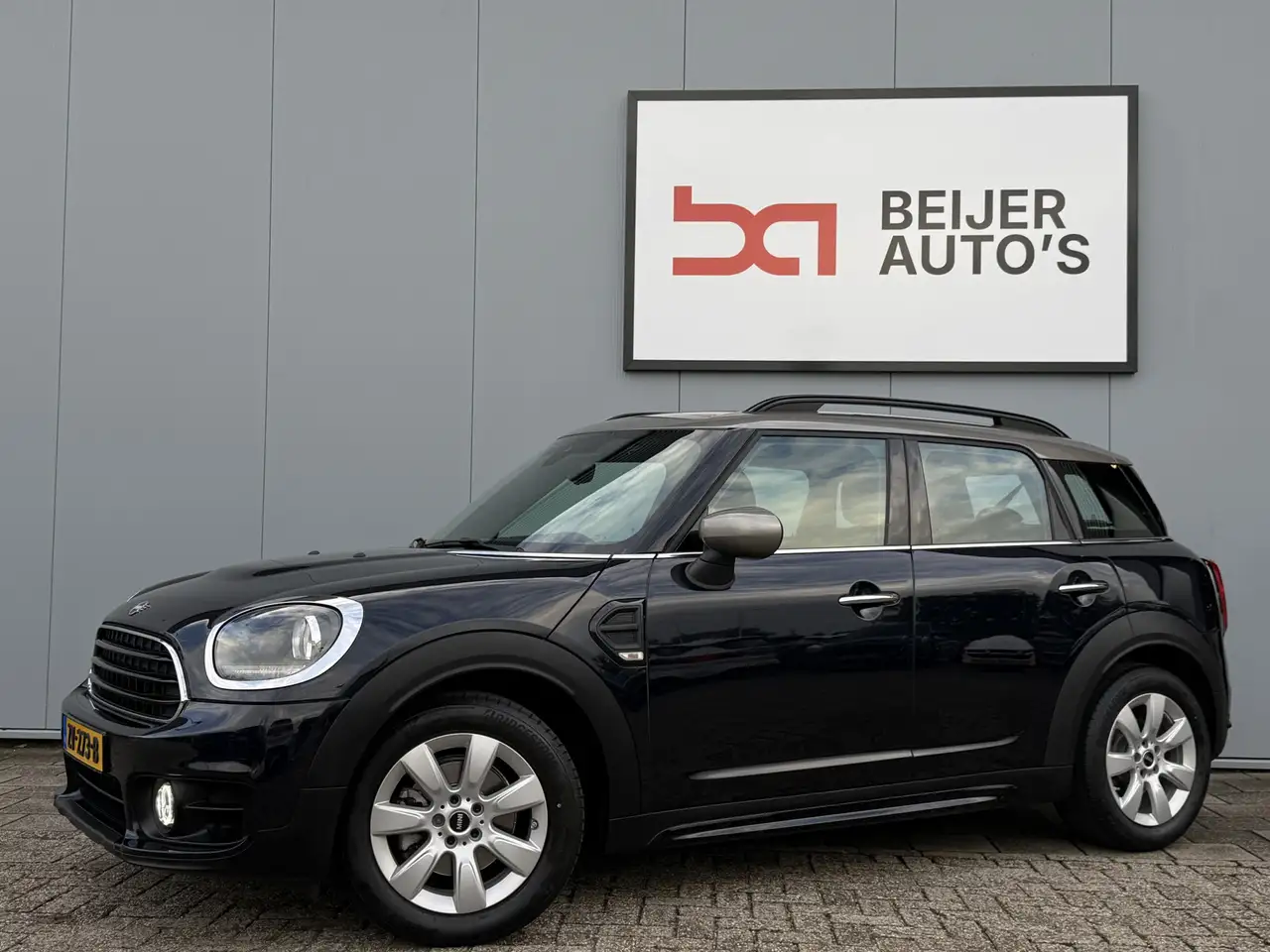 MINI Cooper Countryman