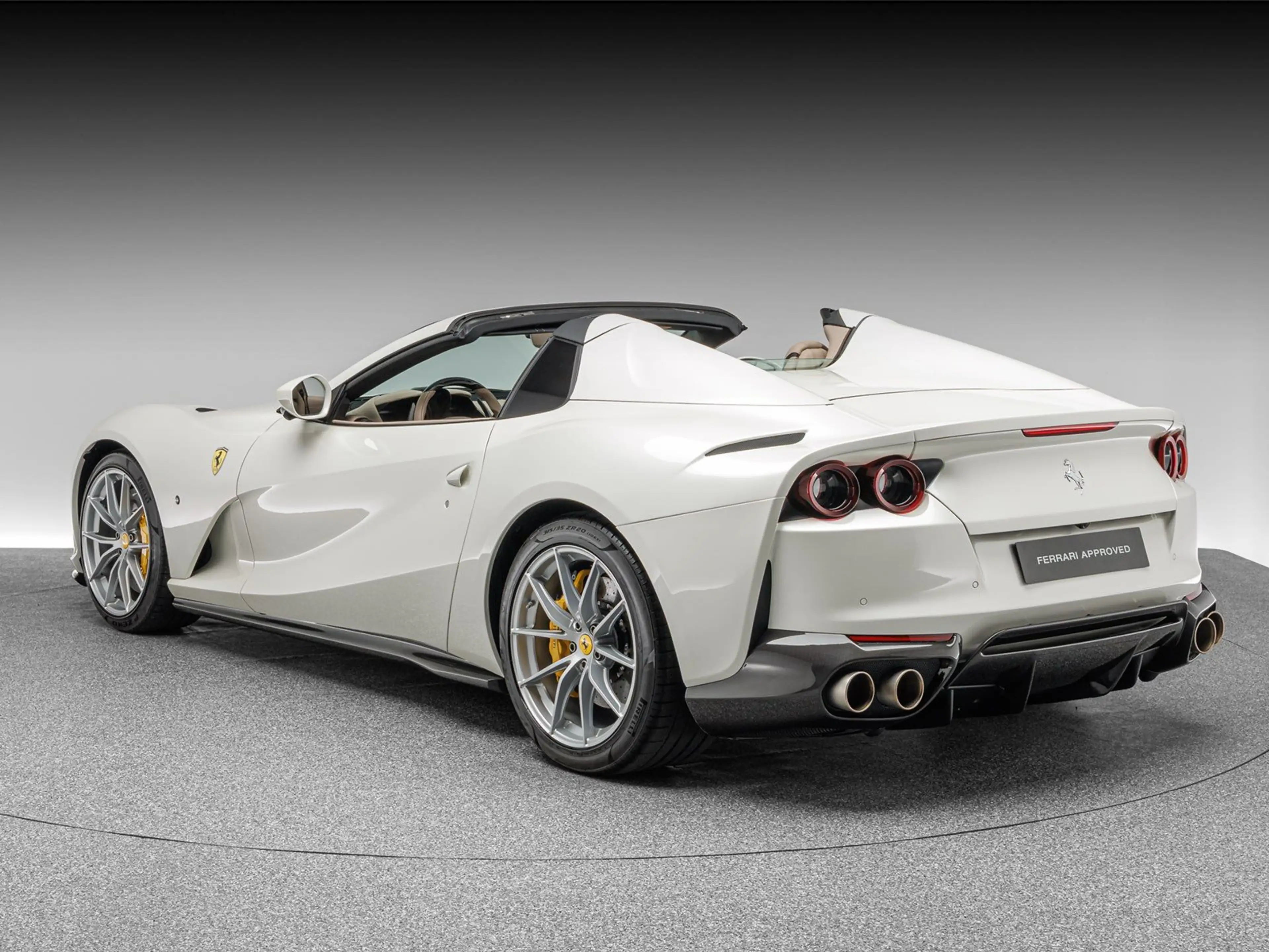 Ferrari 812 GTS — photo 3