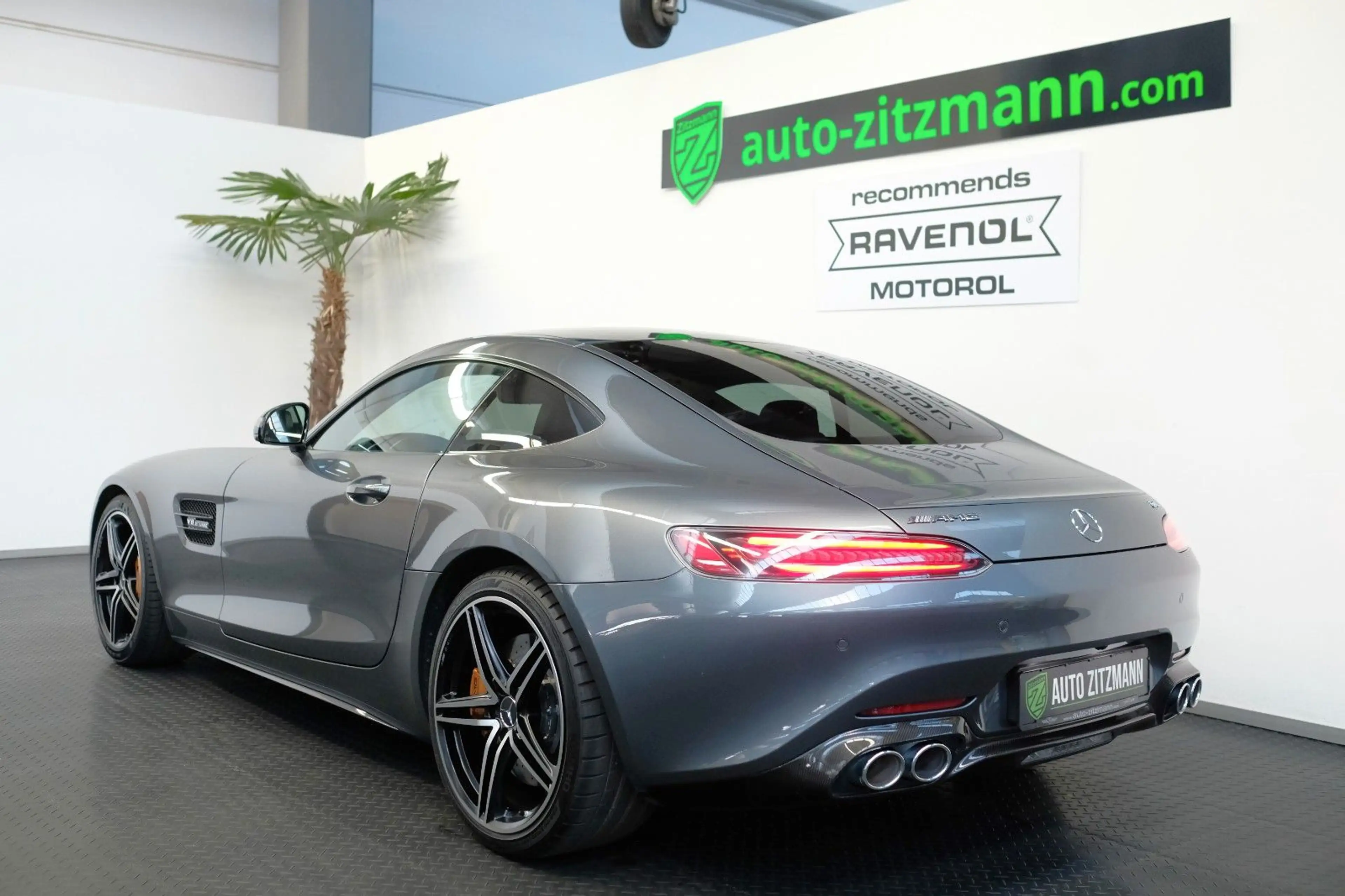 Mercedes-Benz AMG GT Coupe/CARBON/RIDE/PANO/BURMESTER — photo 6