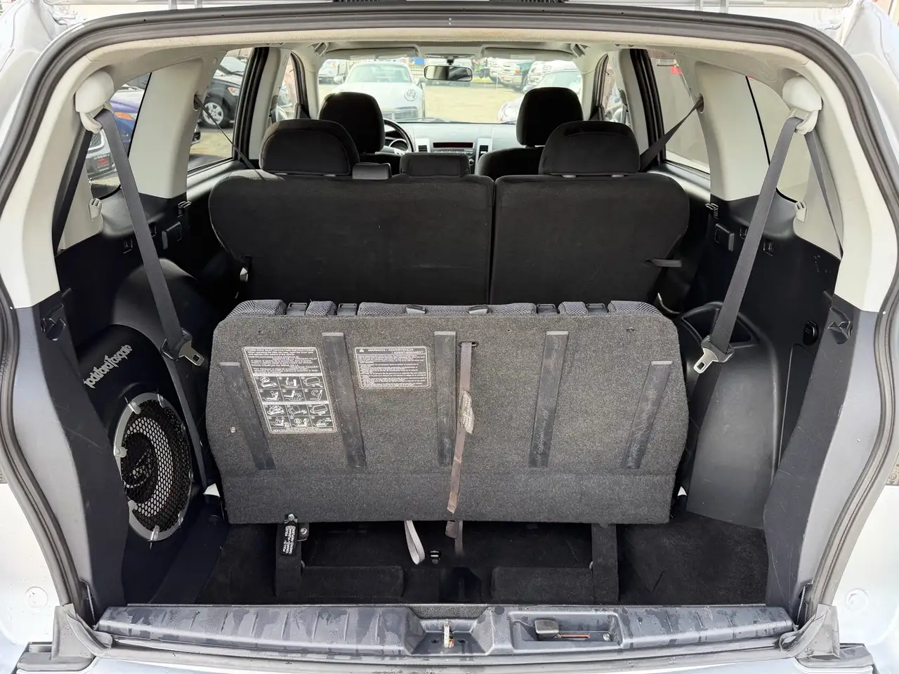 Mitsubishi Outlander снимка Mitsubishi Outlander
