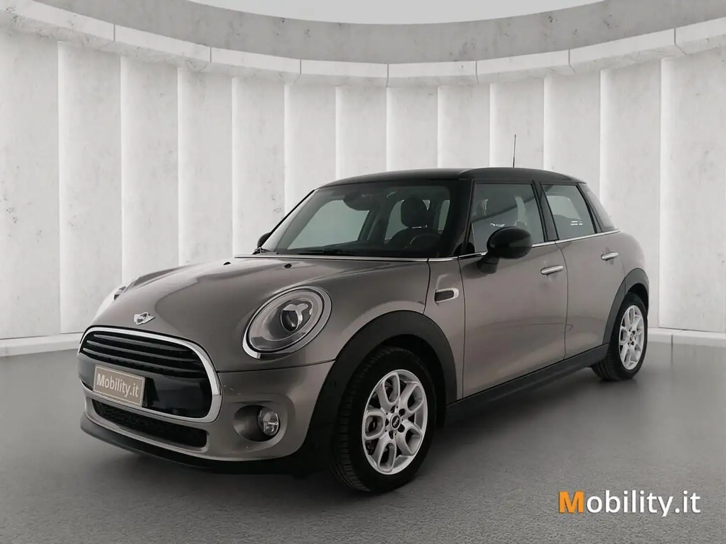 MINI Cooper 1.5 Cooper Boost Auto Argento - 1