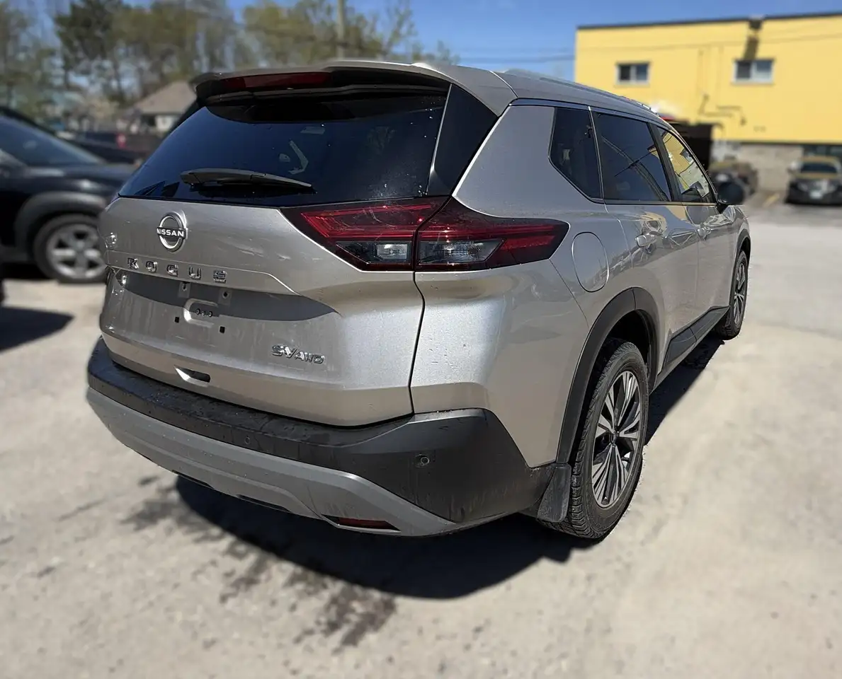 Nissan Rogue снимка Nissan Rogue
