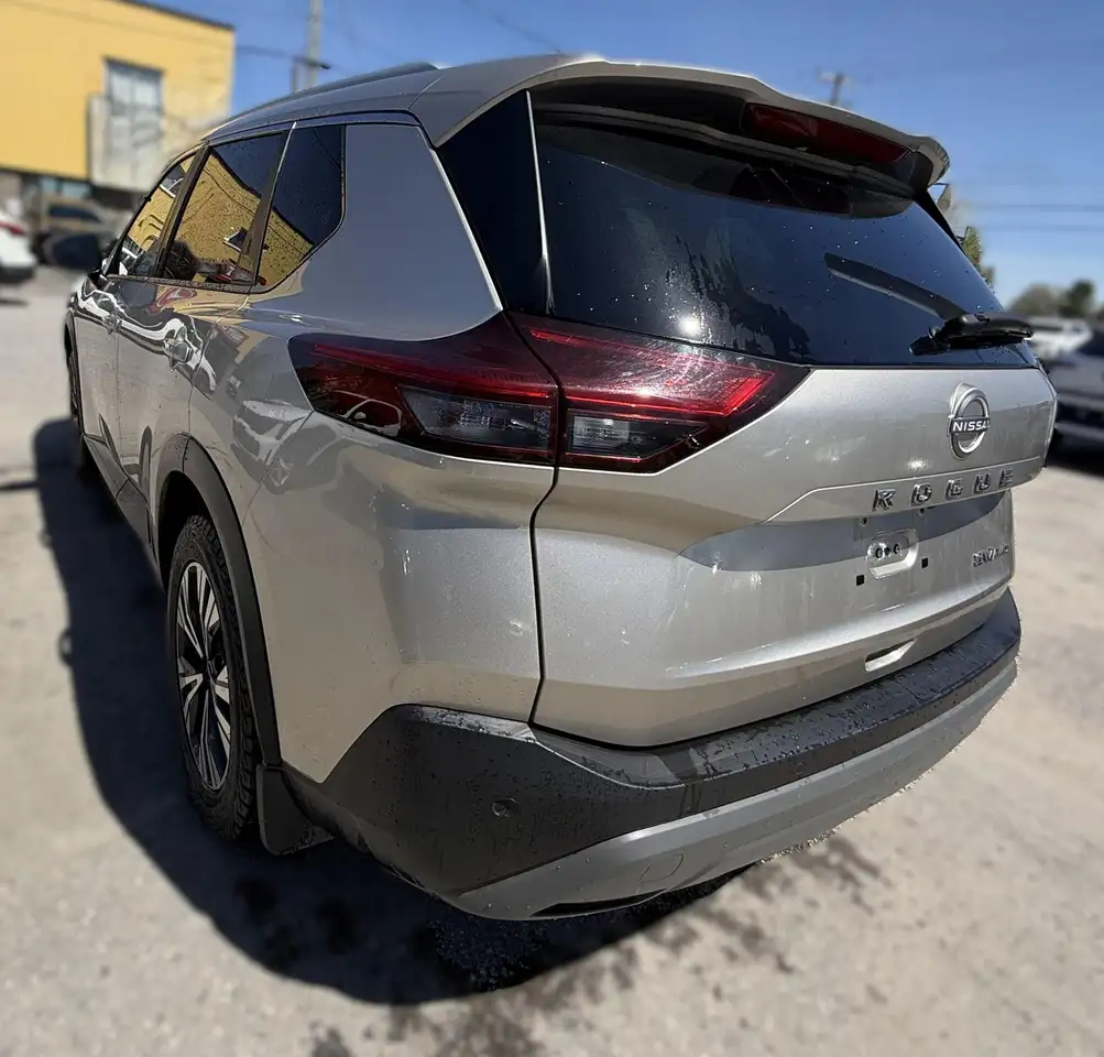 Nissan Rogue снимка Nissan Rogue