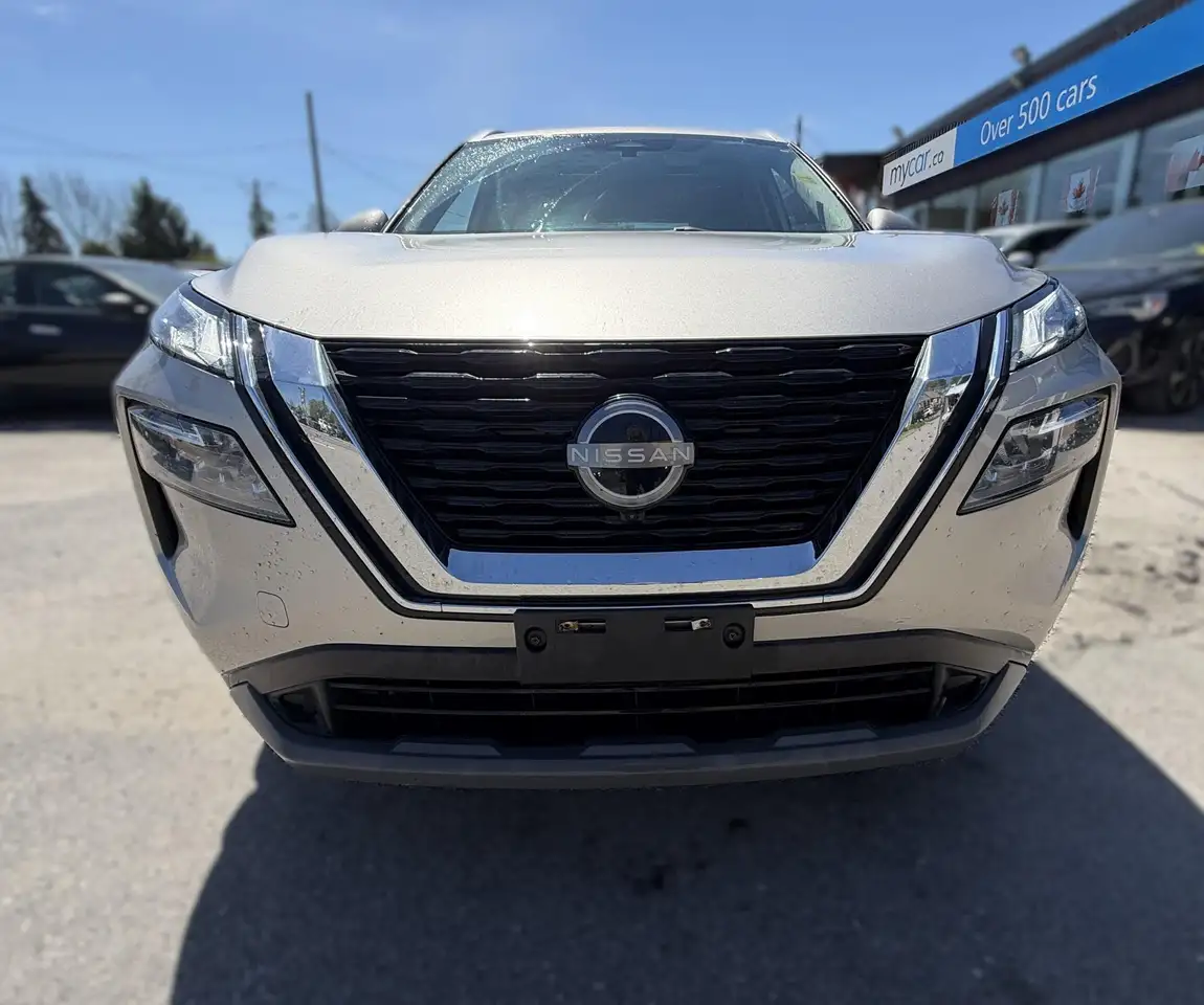 Nissan Rogue снимка Nissan Rogue