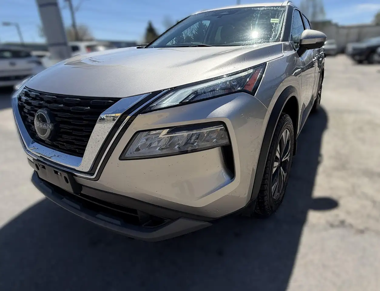 Nissan Rogue снимка Nissan Rogue
