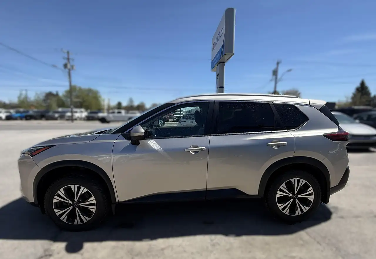 Nissan Rogue снимка Nissan Rogue