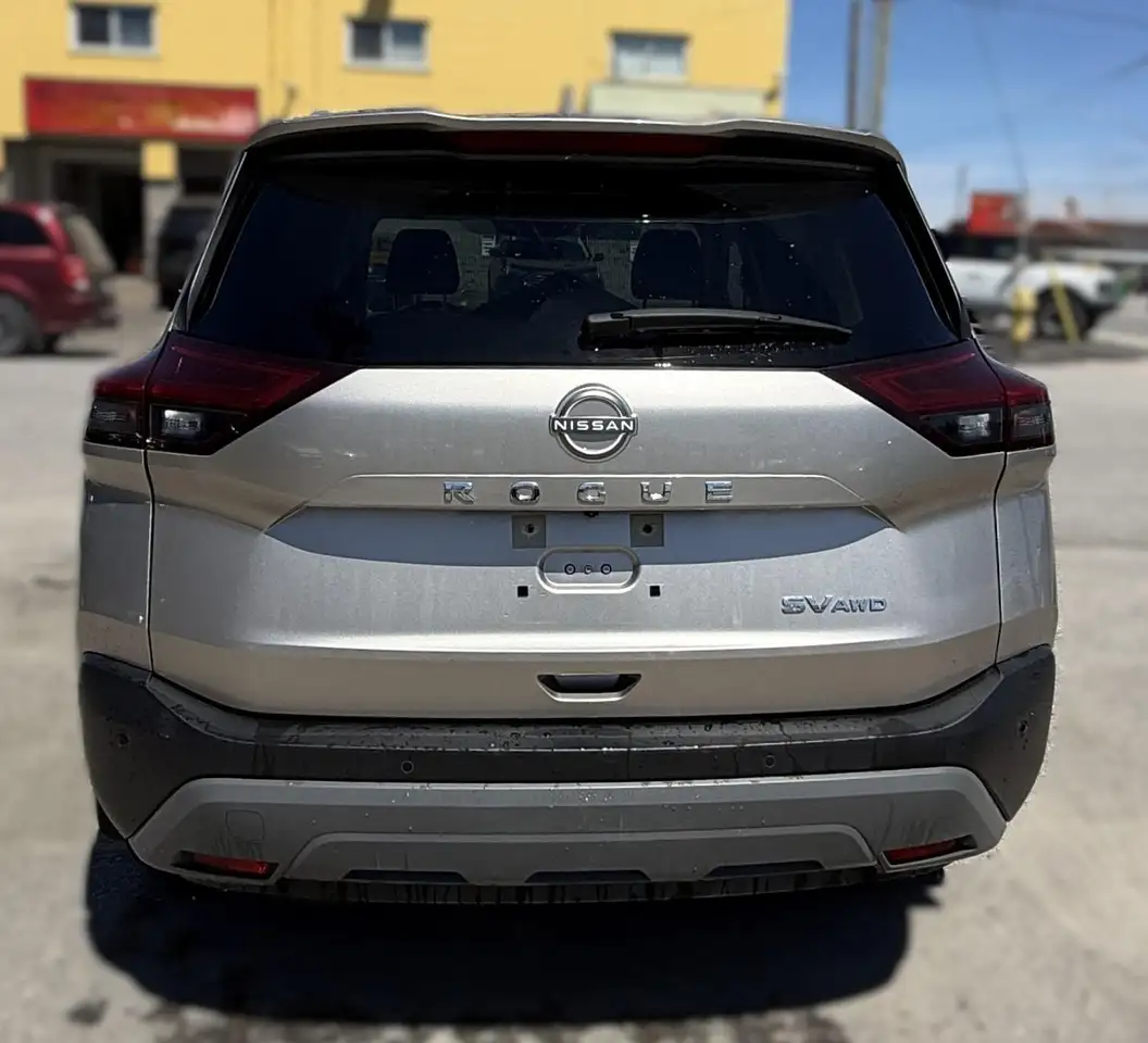 Nissan Rogue снимка Nissan Rogue