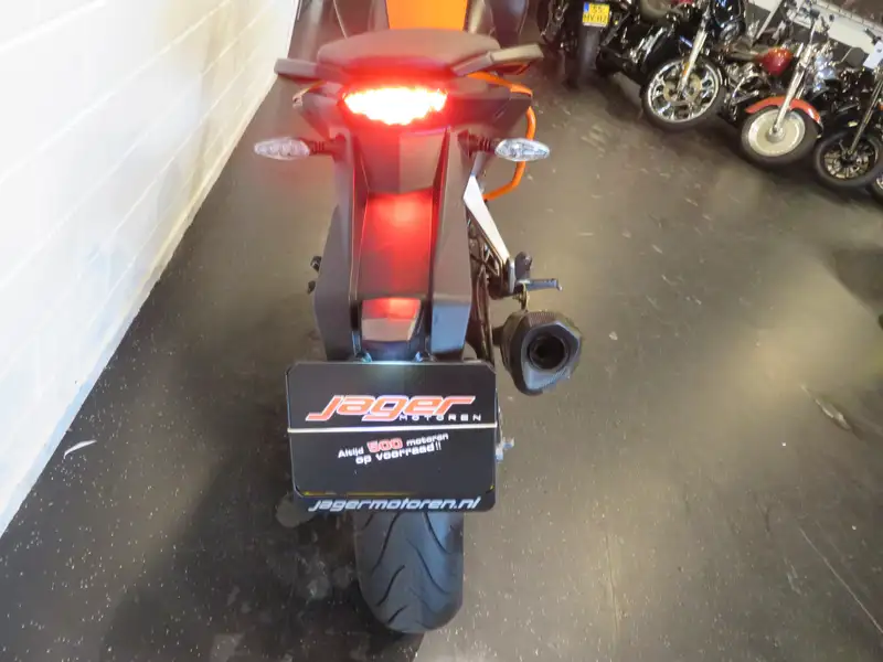 KTM 125 Duke - foto 4