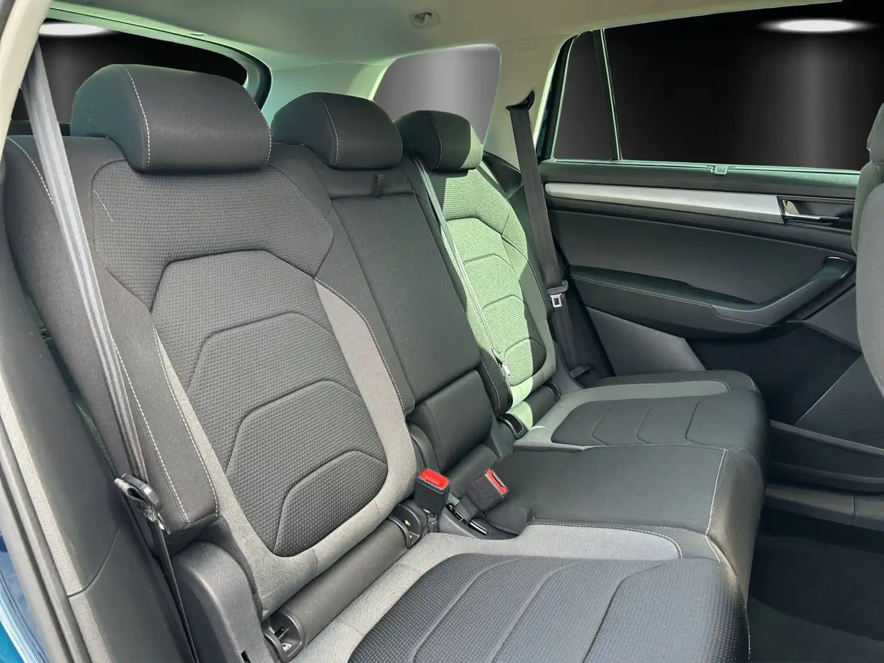 Skoda Kodiaq 2.0 TDI Tour 4x4/AHK/360°CAM/ACC/VIRTUAL/ 13