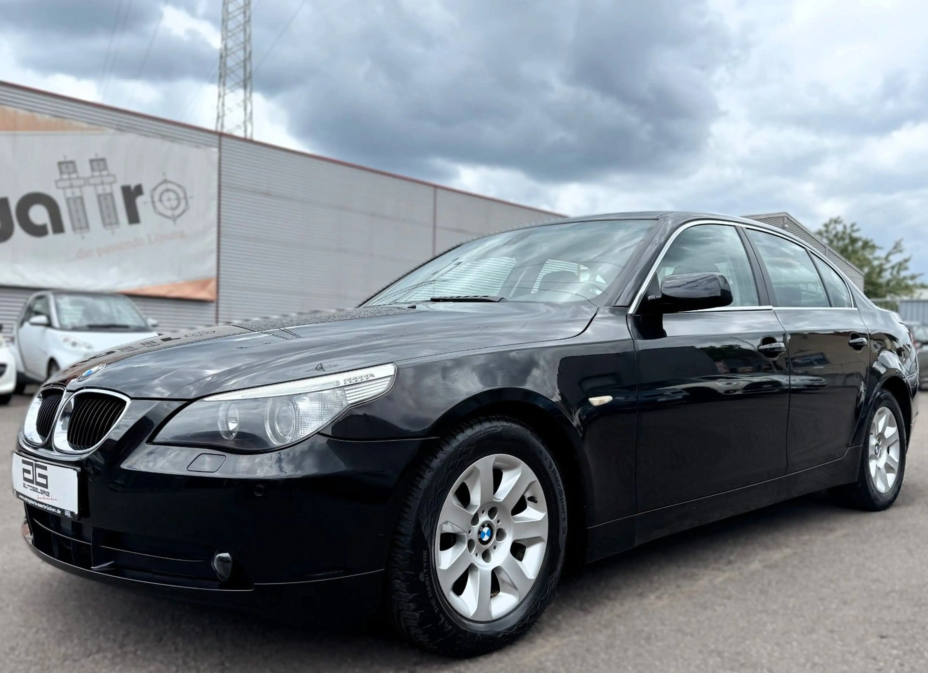 BMW 520 i Limo. Automatik *2.Hand/Navi/Xenon/Tempo.* — photo 3