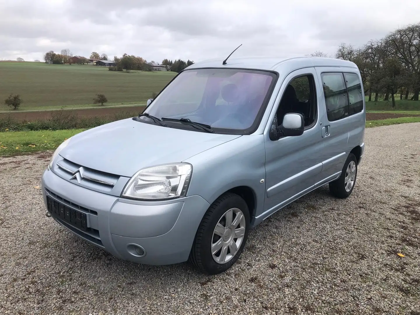 Citroen Berlingo 1.6 16V Multispace Plus Gri - 1