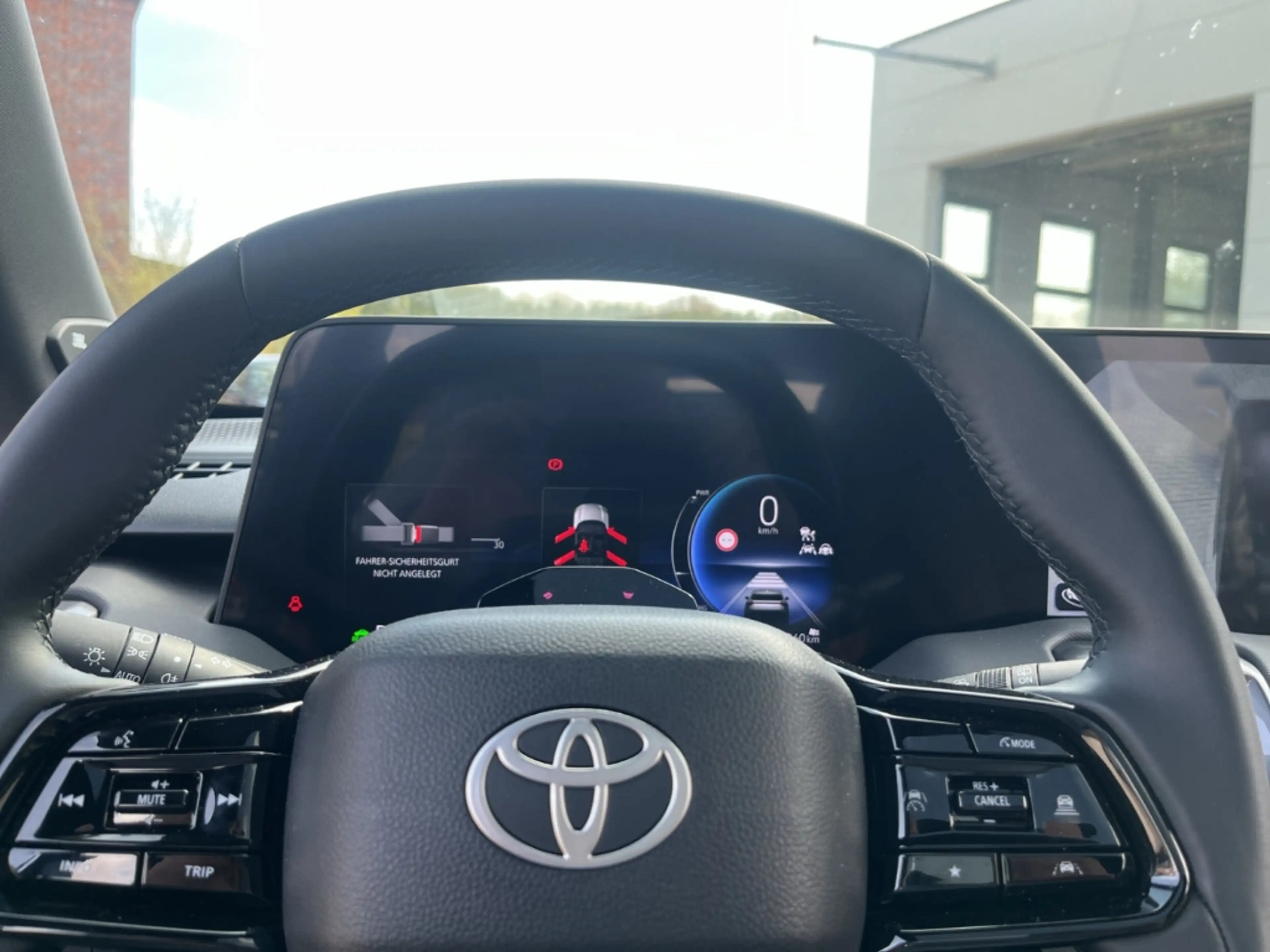 Toyota Urban Cruiser 128 kW FWD Lounge 61 kw/h ACC RFK SHZ LHZ DAB — photo 12
