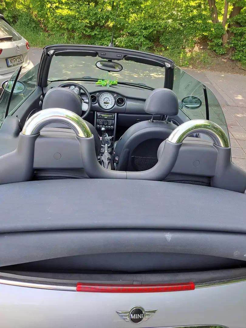 MINI Cooper Cabrio Plateado - 1